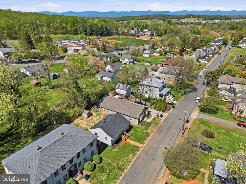 188 PELISO AVE, ORANGE, Virginia 22960, 2 Bedrooms Bedrooms, ,1 BathroomBathrooms,Residential,188 PELISO AVE,VAOR2014056 MLS # VAOR2014056