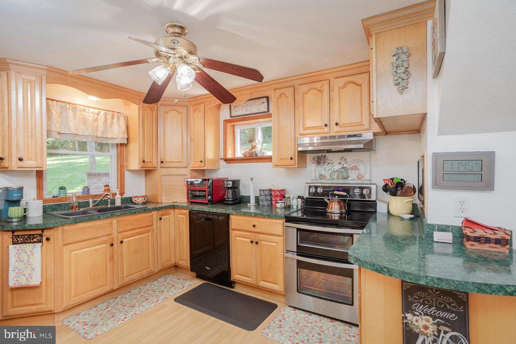 279 HELMS RD, STANLEY, Virginia 22851, 5 Bedrooms Bedrooms, ,2 BathroomsBathrooms,Residential,279 HELMS RD,VAPA2006372 MLS # VAPA2006372