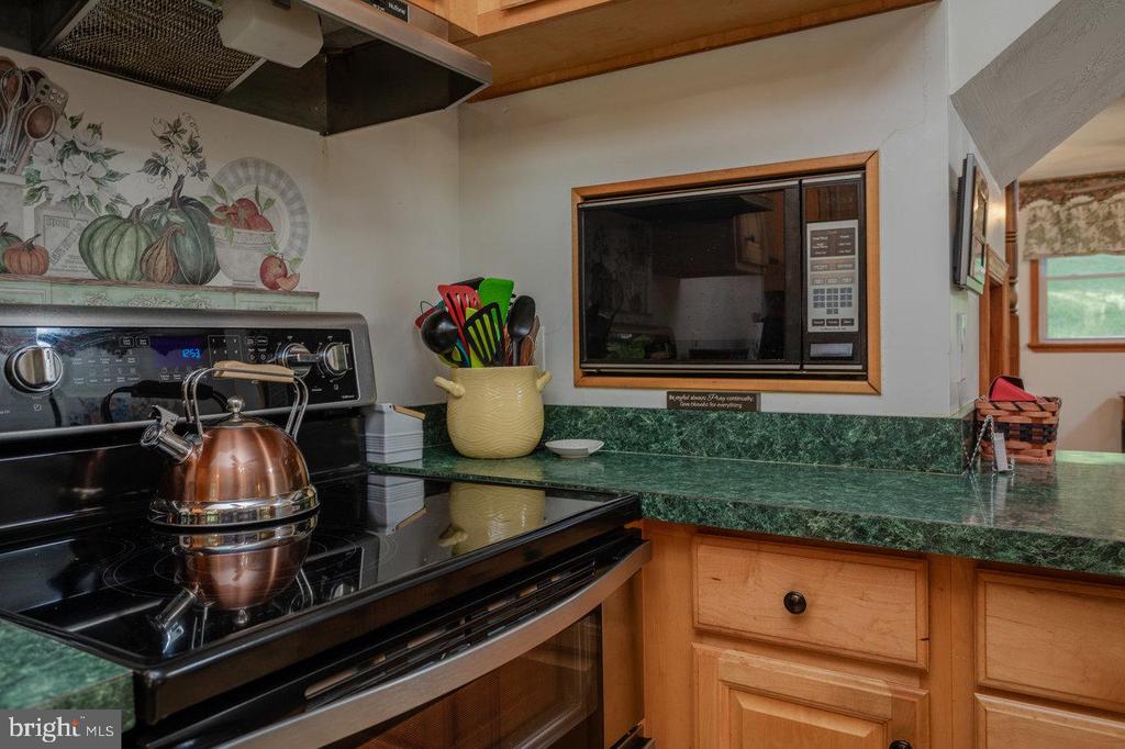 279 HELMS RD, STANLEY, Virginia 22851, 5 Bedrooms Bedrooms, ,2 BathroomsBathrooms,Residential,279 HELMS RD,VAPA2006372 MLS # VAPA2006372