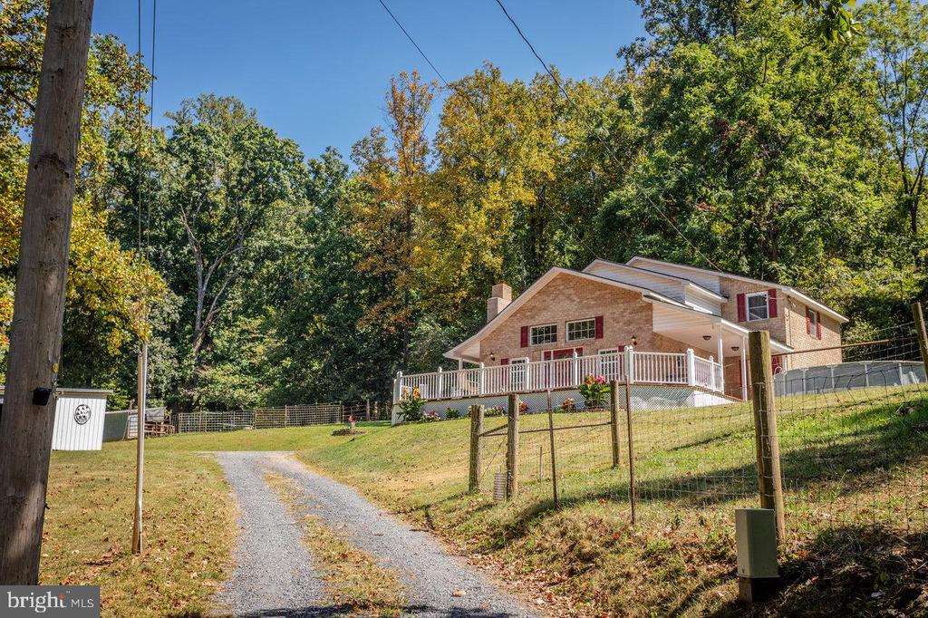 279 HELMS RD, STANLEY, Virginia 22851, 5 Bedrooms Bedrooms, ,2 BathroomsBathrooms,Residential,279 HELMS RD,VAPA2006372 MLS # VAPA2006372