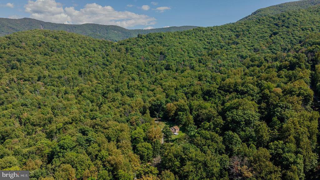 279 HELMS RD, STANLEY, Virginia 22851, 5 Bedrooms Bedrooms, ,2 BathroomsBathrooms,Residential,279 HELMS RD,VAPA2006372 MLS # VAPA2006372