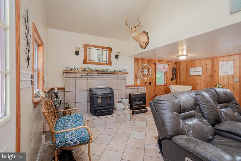 279 HELMS RD, STANLEY, Virginia 22851, 5 Bedrooms Bedrooms, ,2 BathroomsBathrooms,Residential,279 HELMS RD,VAPA2006372 MLS # VAPA2006372