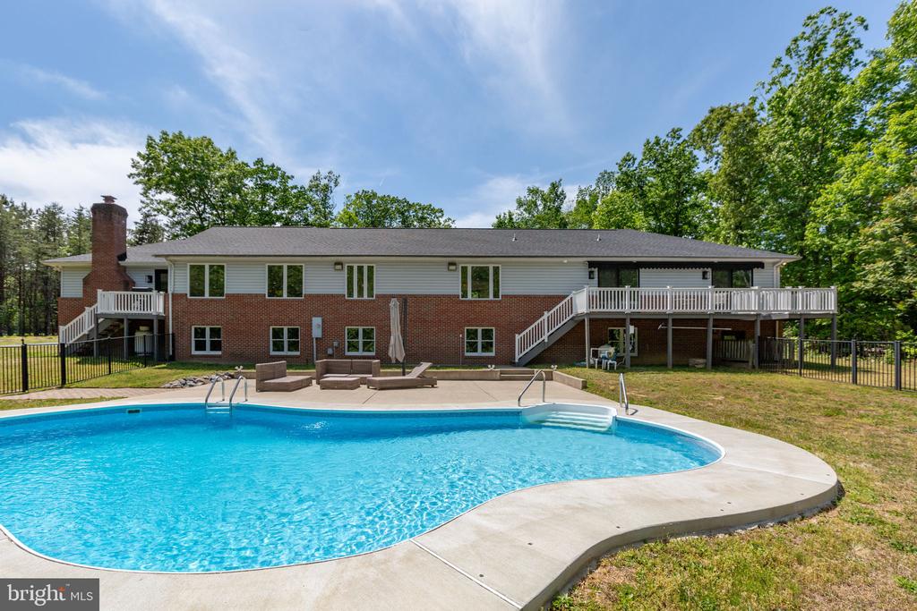 10201 ELYS FORD RD, FREDERICKSBURG, Virginia 22407, 4 Bedrooms Bedrooms, ,3 BathroomsBathrooms,Residential,10201 ELYS FORD RD,VASP2041376 MLS # VASP2041376