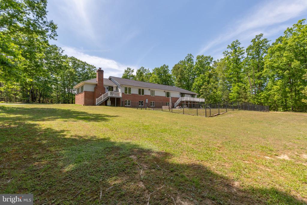 10201 ELYS FORD RD, FREDERICKSBURG, Virginia 22407, 4 Bedrooms Bedrooms, ,3 BathroomsBathrooms,Residential,10201 ELYS FORD RD,VASP2041376 MLS # VASP2041376