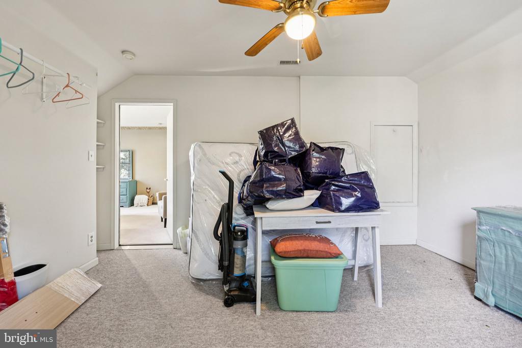 12504 HAWKINS LN, SPOTSYLVANIA, Virginia 22551, 3 Bedrooms Bedrooms, ,2 BathroomsBathrooms,Residential,12504 HAWKINS LN,VASP2041582 MLS # VASP2041582