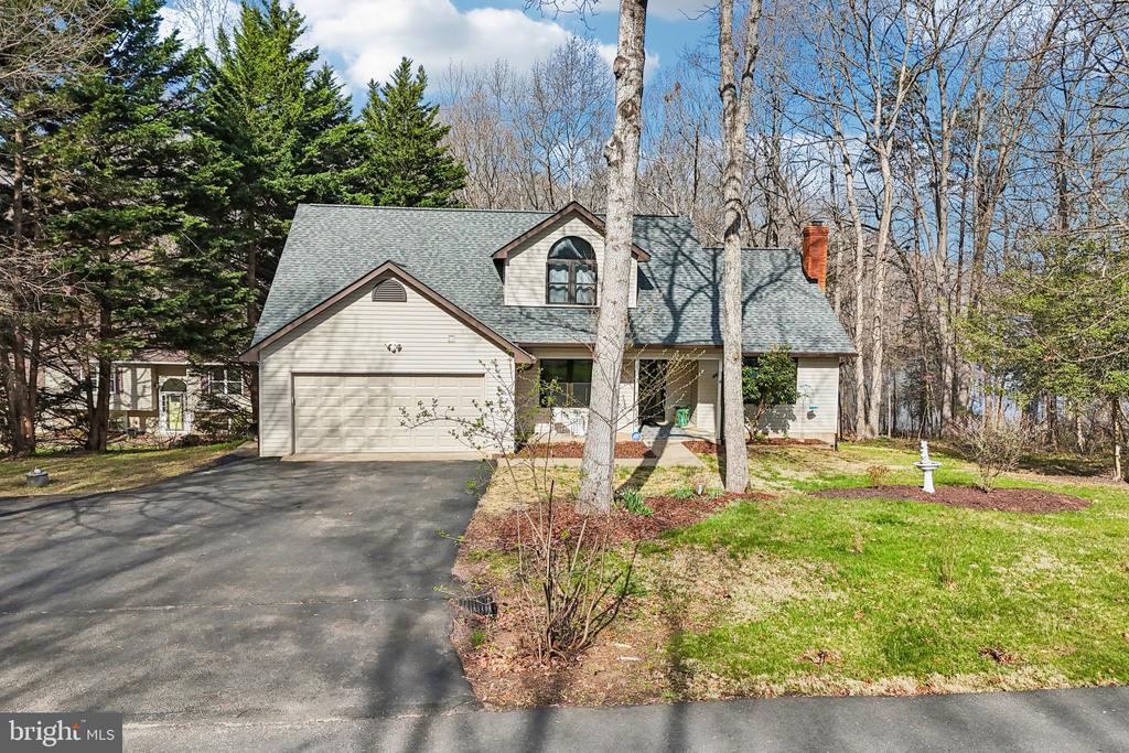 12504 HAWKINS LN, SPOTSYLVANIA, Virginia 22551, 3 Bedrooms Bedrooms, ,2 BathroomsBathrooms,Residential,12504 HAWKINS LN,VASP2041582 MLS # VASP2041582