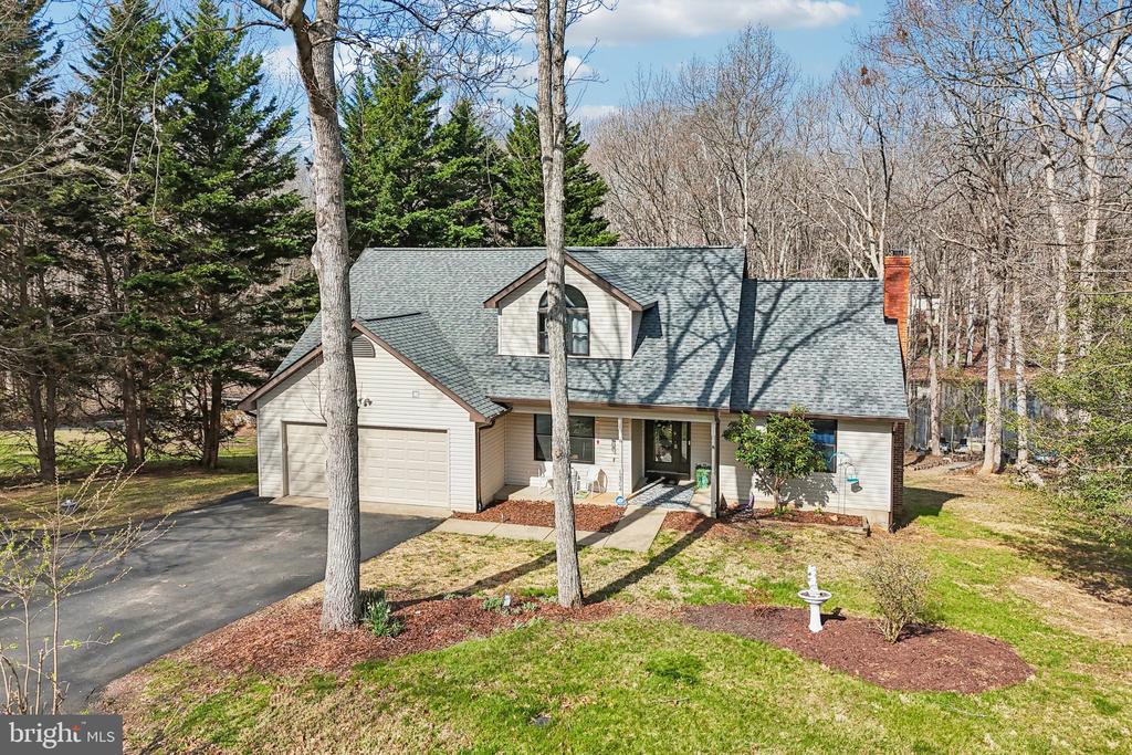 12504 HAWKINS LN, SPOTSYLVANIA, Virginia 22551, 3 Bedrooms Bedrooms, ,2 BathroomsBathrooms,Residential,12504 HAWKINS LN,VASP2041582 MLS # VASP2041582
