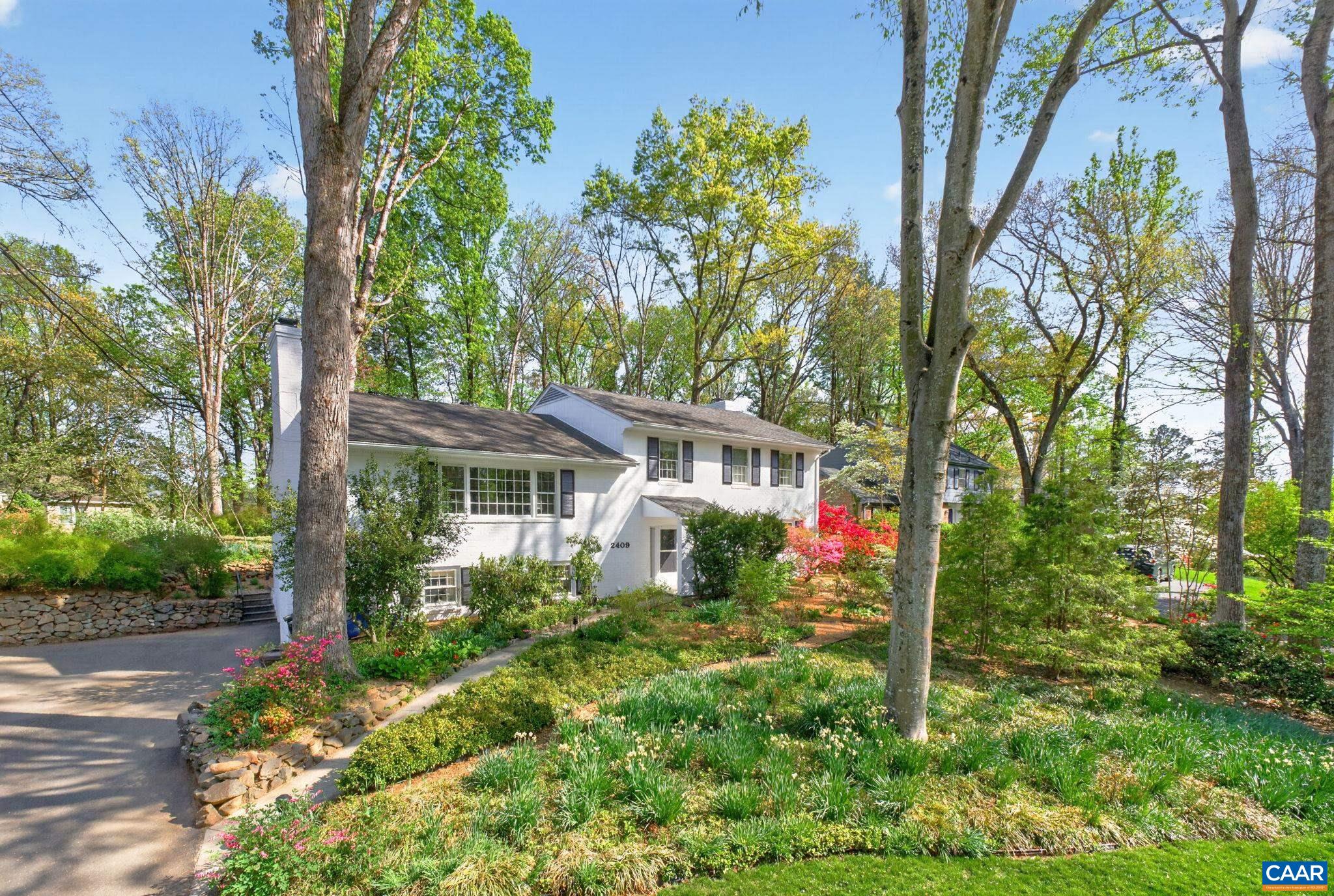 2409 KERRY LN, CHARLOTTESVILLE, Virginia 22901, 5 Bedrooms Bedrooms, ,3 BathroomsBathrooms,Residential,2409 KERRY LN,676418 MLS # 676418