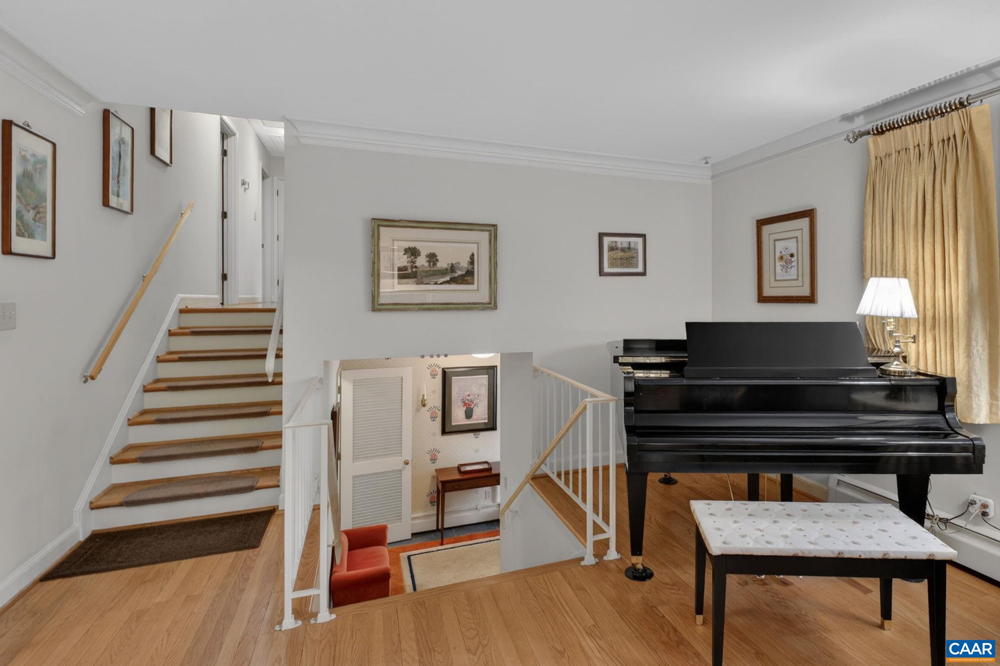 2409 KERRY LN, CHARLOTTESVILLE, Virginia 22901, 5 Bedrooms Bedrooms, ,3 BathroomsBathrooms,Residential,2409 KERRY LN,676418 MLS # 676418