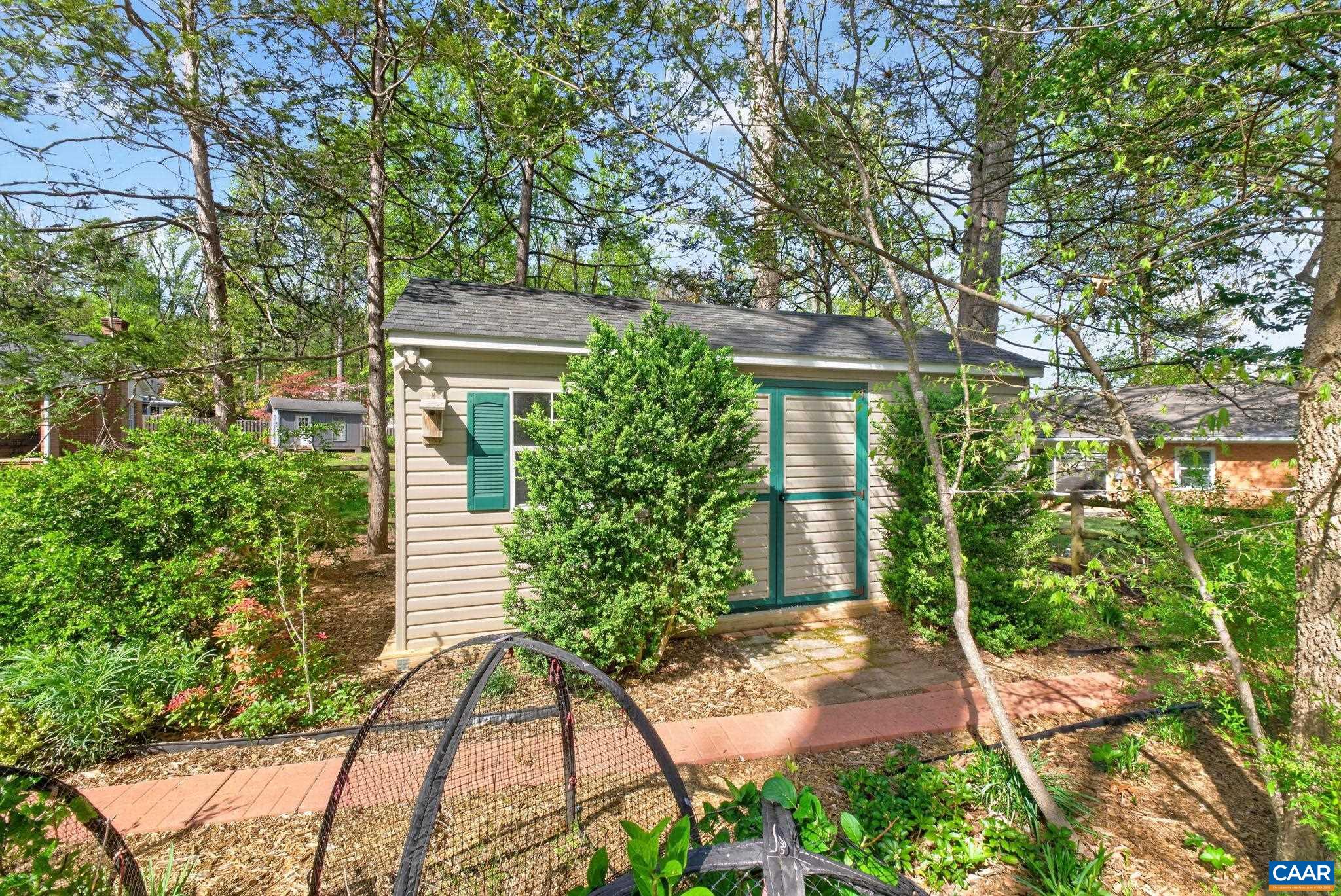 2409 KERRY LN, CHARLOTTESVILLE, Virginia 22901, 5 Bedrooms Bedrooms, ,3 BathroomsBathrooms,Residential,2409 KERRY LN,676418 MLS # 676418