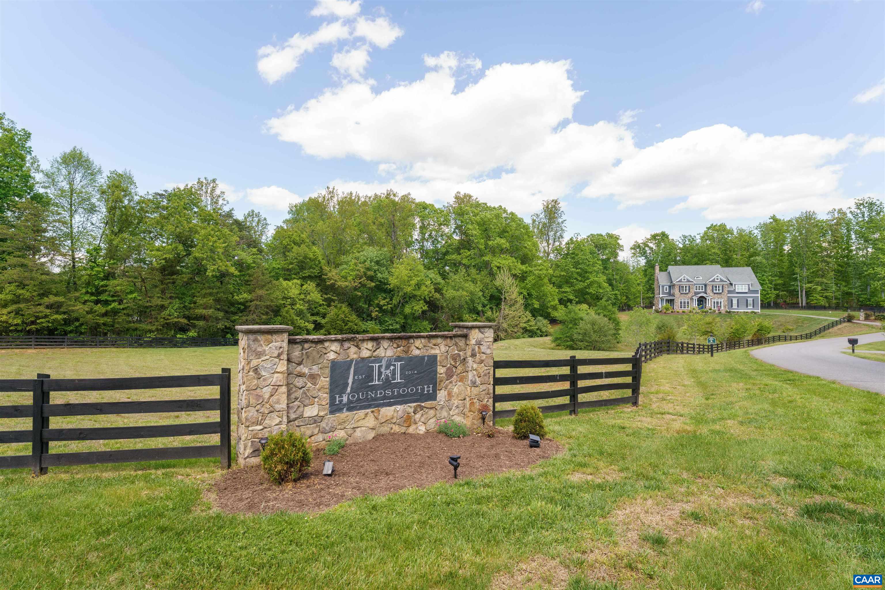 421 HOUNDSTOOTH CT, CHARLOTTESVILLE, Virginia 22901, 5 Bedrooms Bedrooms, ,5 BathroomsBathrooms,Residential,421 HOUNDSTOOTH CT,676670 MLS # 676670