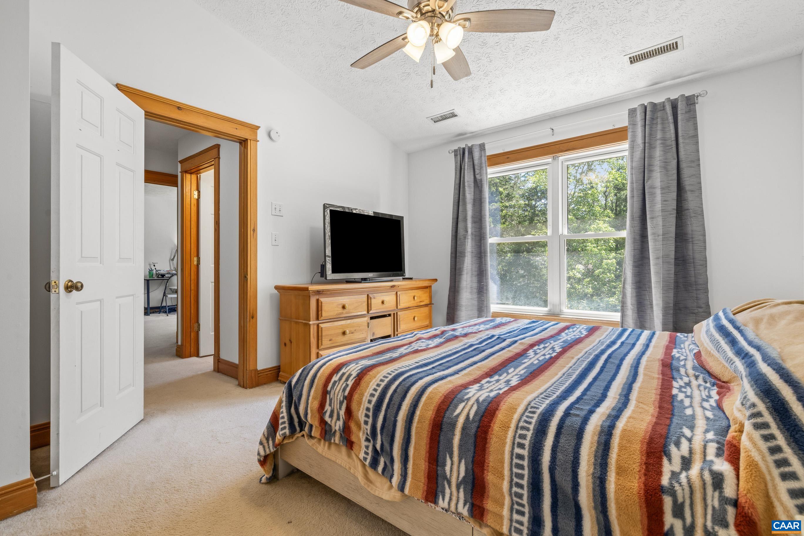 4 OLD HOMESTEAD CIR, PALMYRA, Virginia 22963, 3 Bedrooms Bedrooms, ,2 BathroomsBathrooms,Residential,4 OLD HOMESTEAD CIR,676678 MLS # 676678