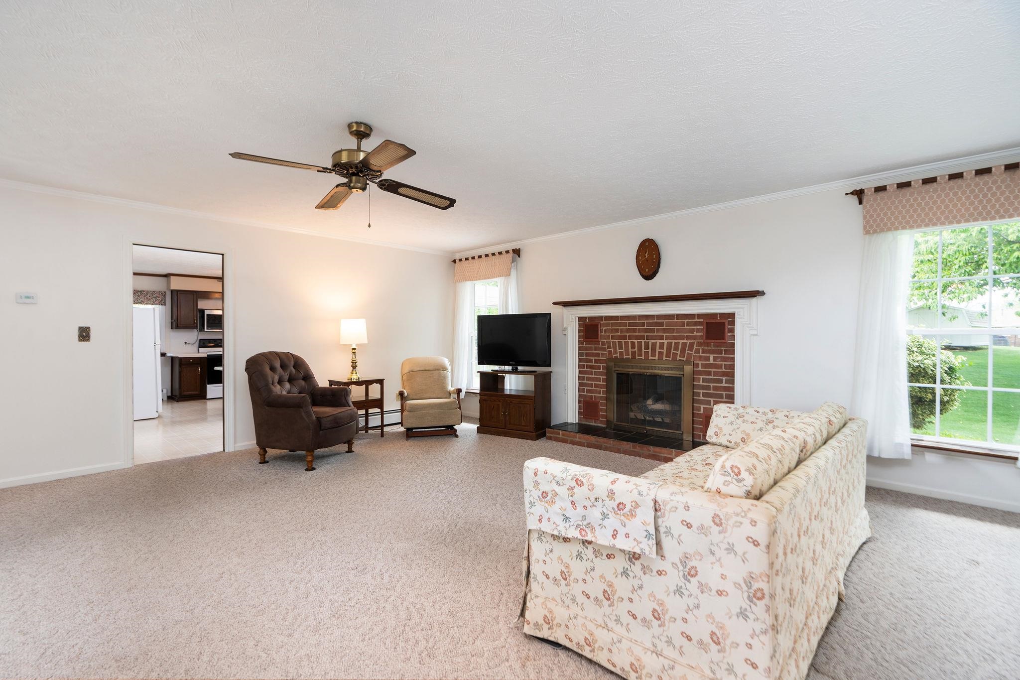 609 SUMTER RD, WAYNESBORO, Virginia 22980, 3 Bedrooms Bedrooms, ,2 BathroomsBathrooms,Residential,609 SUMTER RD,676716 MLS # 676716