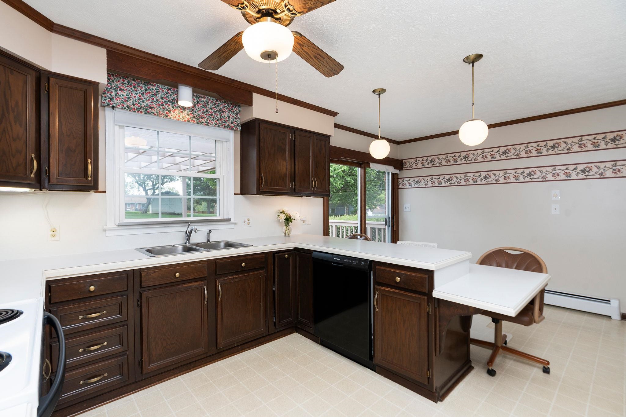 609 SUMTER RD, WAYNESBORO, Virginia 22980, 3 Bedrooms Bedrooms, ,2 BathroomsBathrooms,Residential,609 SUMTER RD,676716 MLS # 676716