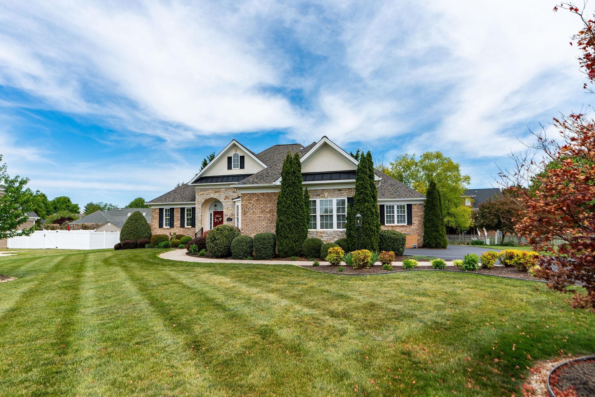 2408 VILLAGE DR, WAYNESBORO, Virginia 22980, 3 Bedrooms Bedrooms, ,4 BathroomsBathrooms,Residential,2408 VILLAGE DR,676717 MLS # 676717