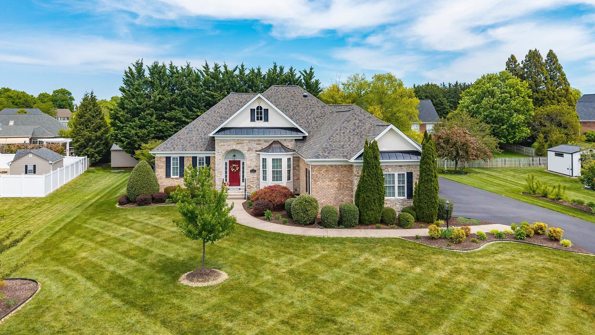 2408 VILLAGE DR, WAYNESBORO, Virginia 22980, 3 Bedrooms Bedrooms, ,4 BathroomsBathrooms,Residential,2408 VILLAGE DR,676717 MLS # 676717