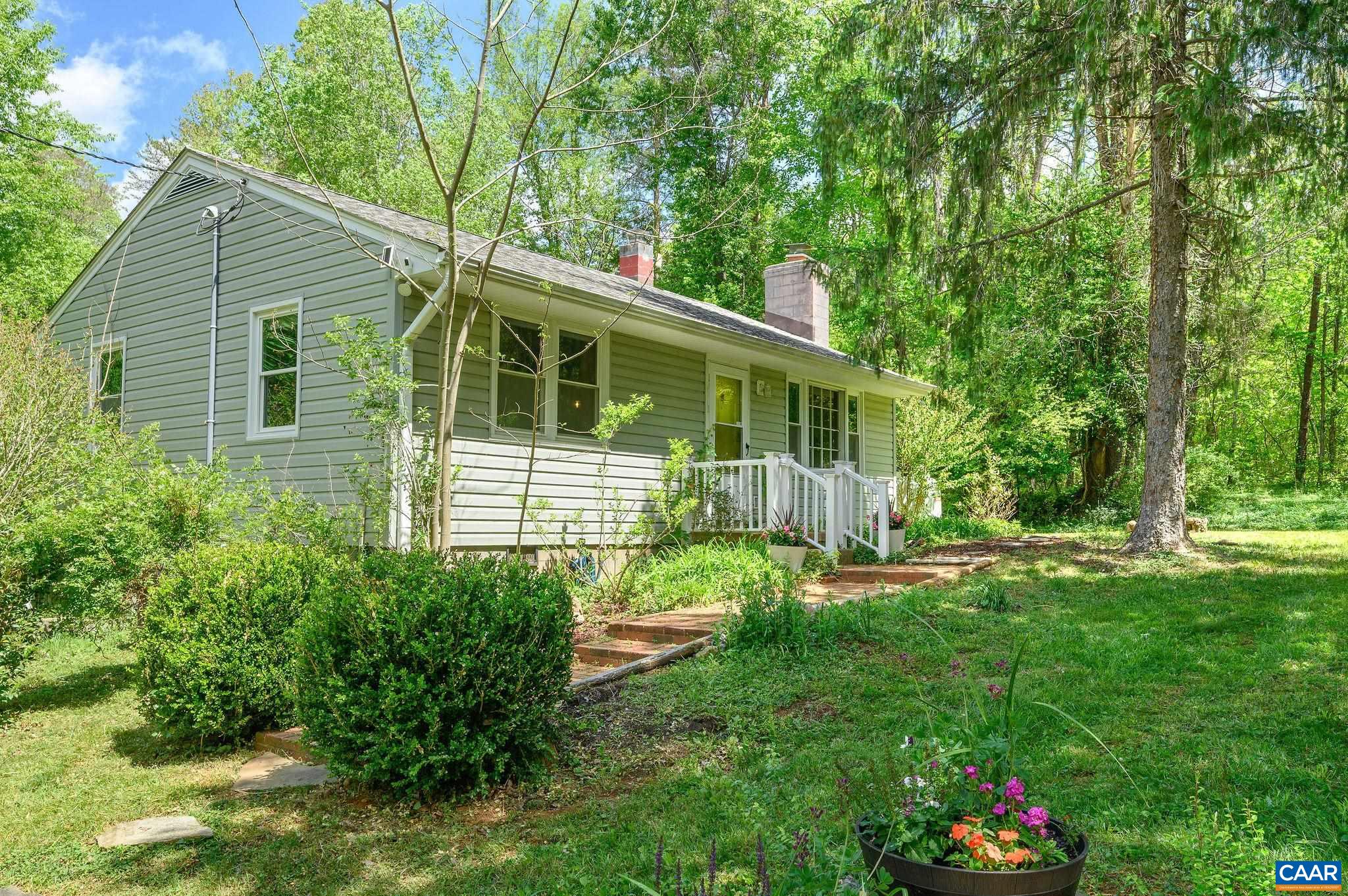 6554 ESMONT RD, KEENE, Virginia 22946, 2 Bedrooms Bedrooms, ,1 BathroomBathrooms,Residential,6554 ESMONT RD,676737 MLS # 676737
