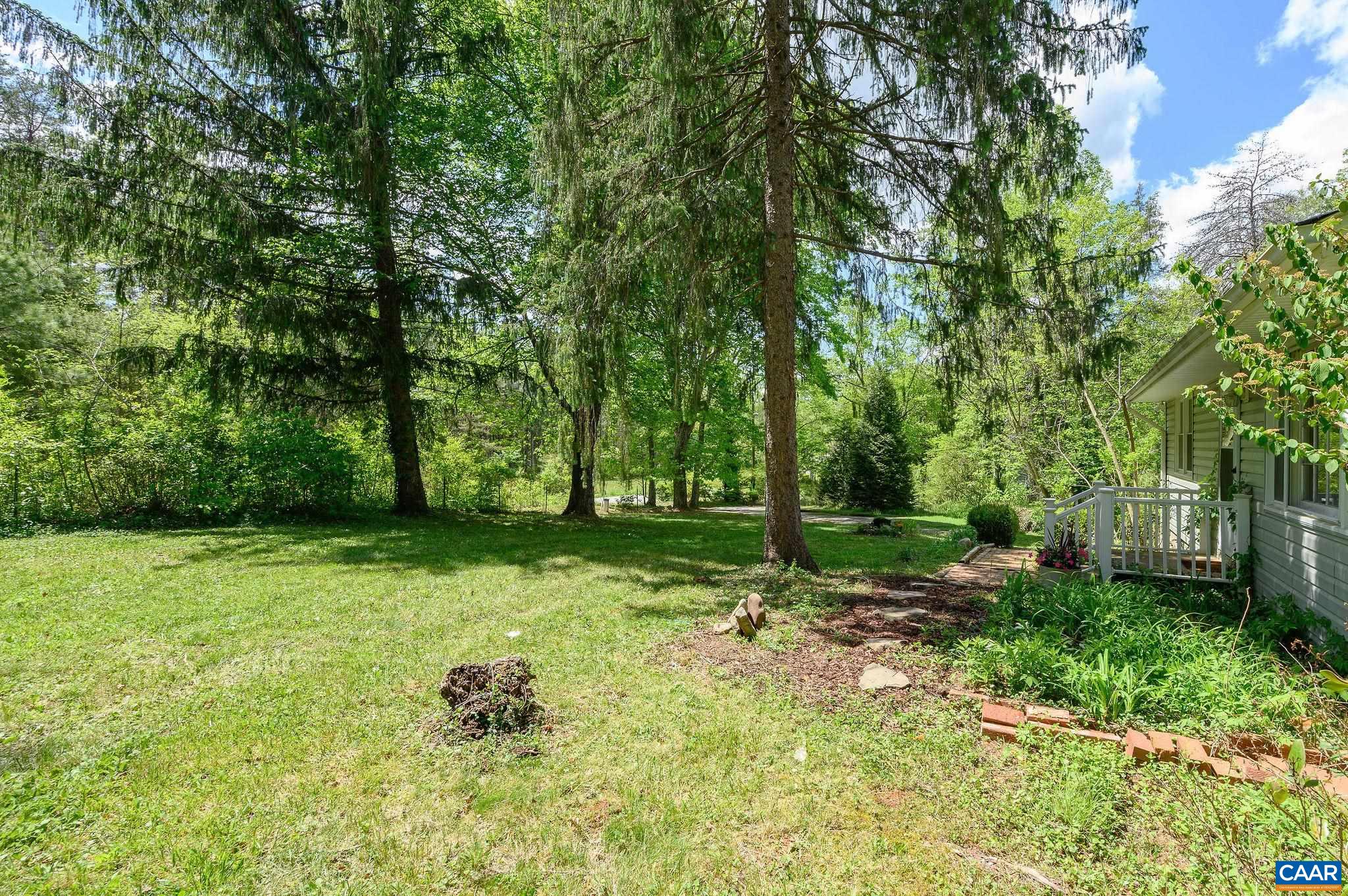 6554 ESMONT RD, KEENE, Virginia 22946, 2 Bedrooms Bedrooms, ,1 BathroomBathrooms,Residential,6554 ESMONT RD,676737 MLS # 676737