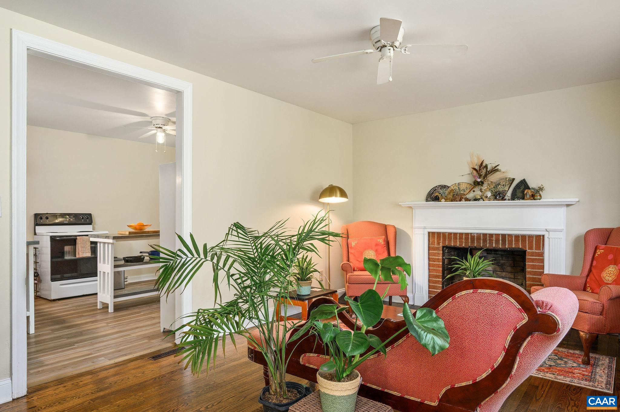 6554 ESMONT RD, KEENE, Virginia 22946, 2 Bedrooms Bedrooms, ,1 BathroomBathrooms,Residential,6554 ESMONT RD,676737 MLS # 676737