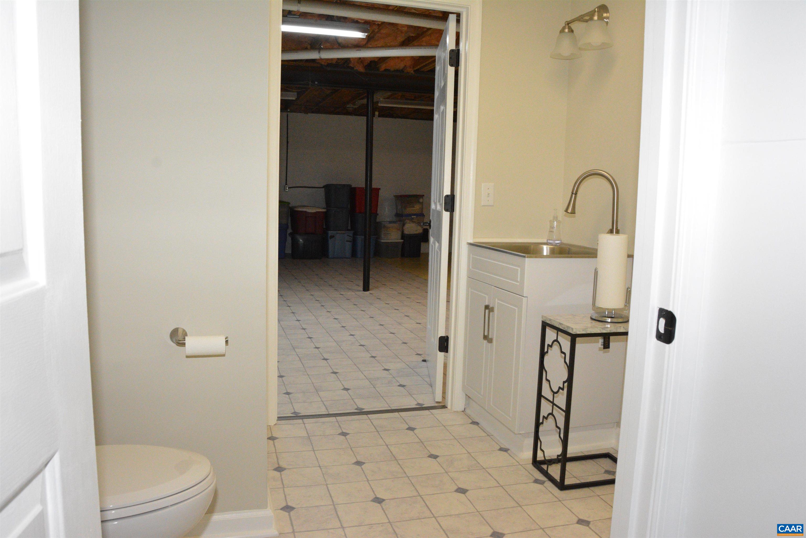 9599 WOODBERRY FOREST RD, ORANGE, Virginia 22960, 3 Bedrooms Bedrooms, ,3 BathroomsBathrooms,Residential,9599 WOODBERRY FOREST RD,676740 MLS # 676740