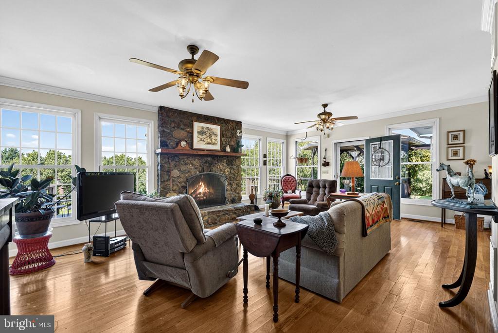 9529 SPERRYVILLE PIKE, CULPEPER, Virginia 22701, 5 Bedrooms Bedrooms, ,4 BathroomsBathrooms,Residential,9529 SPERRYVILLE PIKE,VACU2013534 MLS # VACU2013534