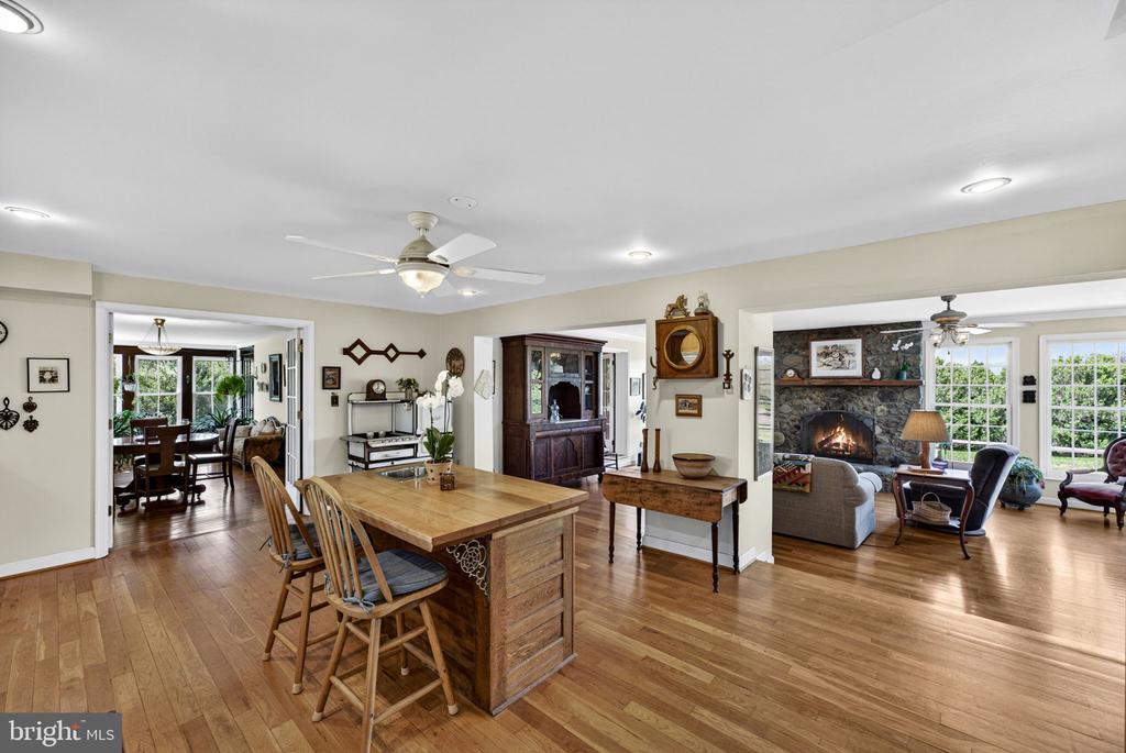 9529 SPERRYVILLE PIKE, CULPEPER, Virginia 22701, 5 Bedrooms Bedrooms, ,4 BathroomsBathrooms,Residential,9529 SPERRYVILLE PIKE,VACU2013534 MLS # VACU2013534