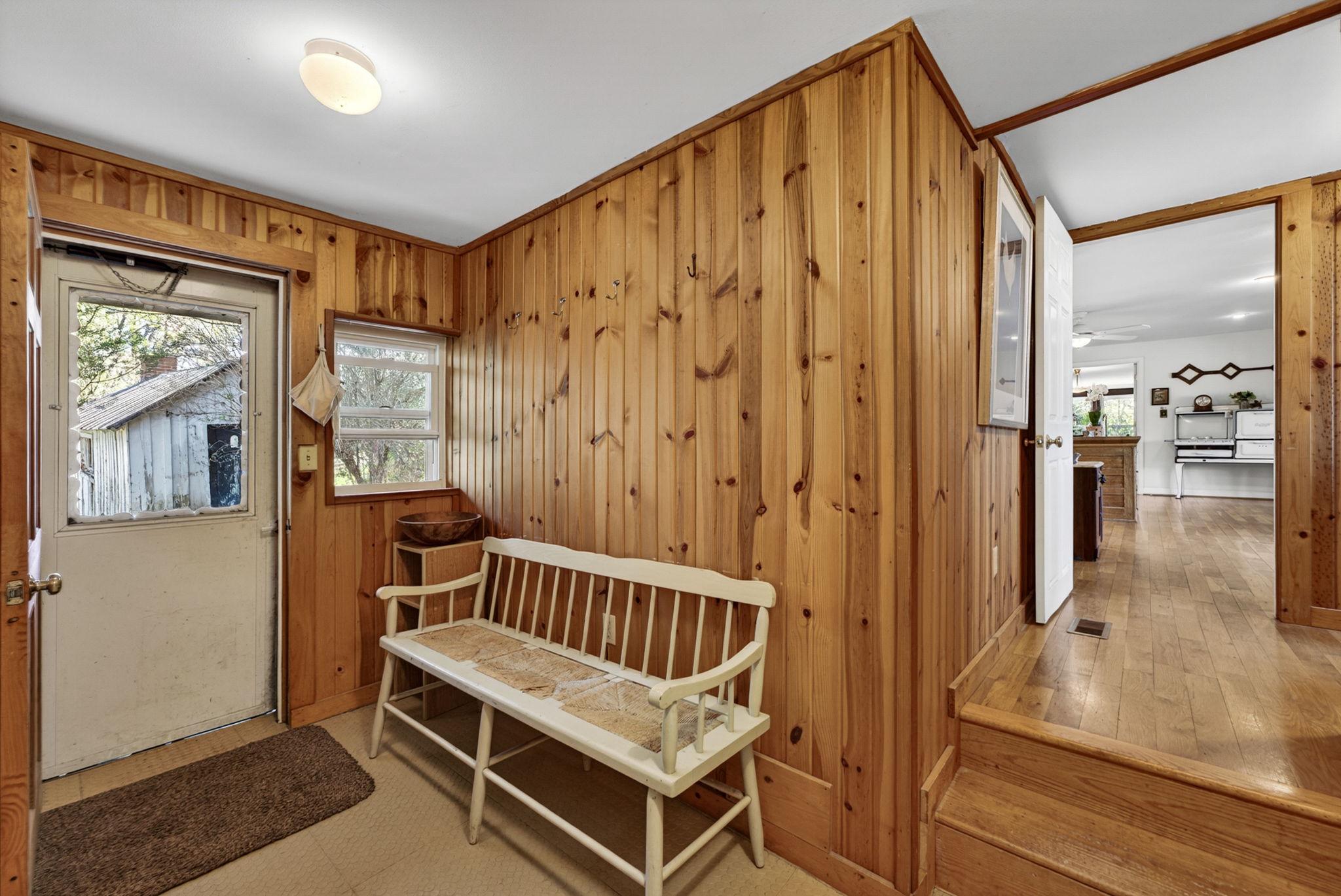 9529 SPERRYVILLE PIKE, CULPEPER, Virginia 22701, 5 Bedrooms Bedrooms, ,4 BathroomsBathrooms,Residential,9529 SPERRYVILLE PIKE,VACU2013534 MLS # VACU2013534