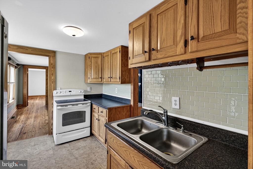 9529 SPERRYVILLE PIKE, CULPEPER, Virginia 22701, 5 Bedrooms Bedrooms, ,4 BathroomsBathrooms,Residential,9529 SPERRYVILLE PIKE,VACU2013534 MLS # VACU2013534