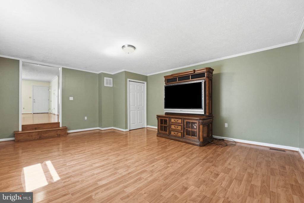11057 EGGBORNSVILLE RD, RIXEYVILLE, Virginia 22737, 4 Bedrooms Bedrooms, ,3 BathroomsBathrooms,Residential,11057 EGGBORNSVILLE RD,VACU2013536 MLS # VACU2013536