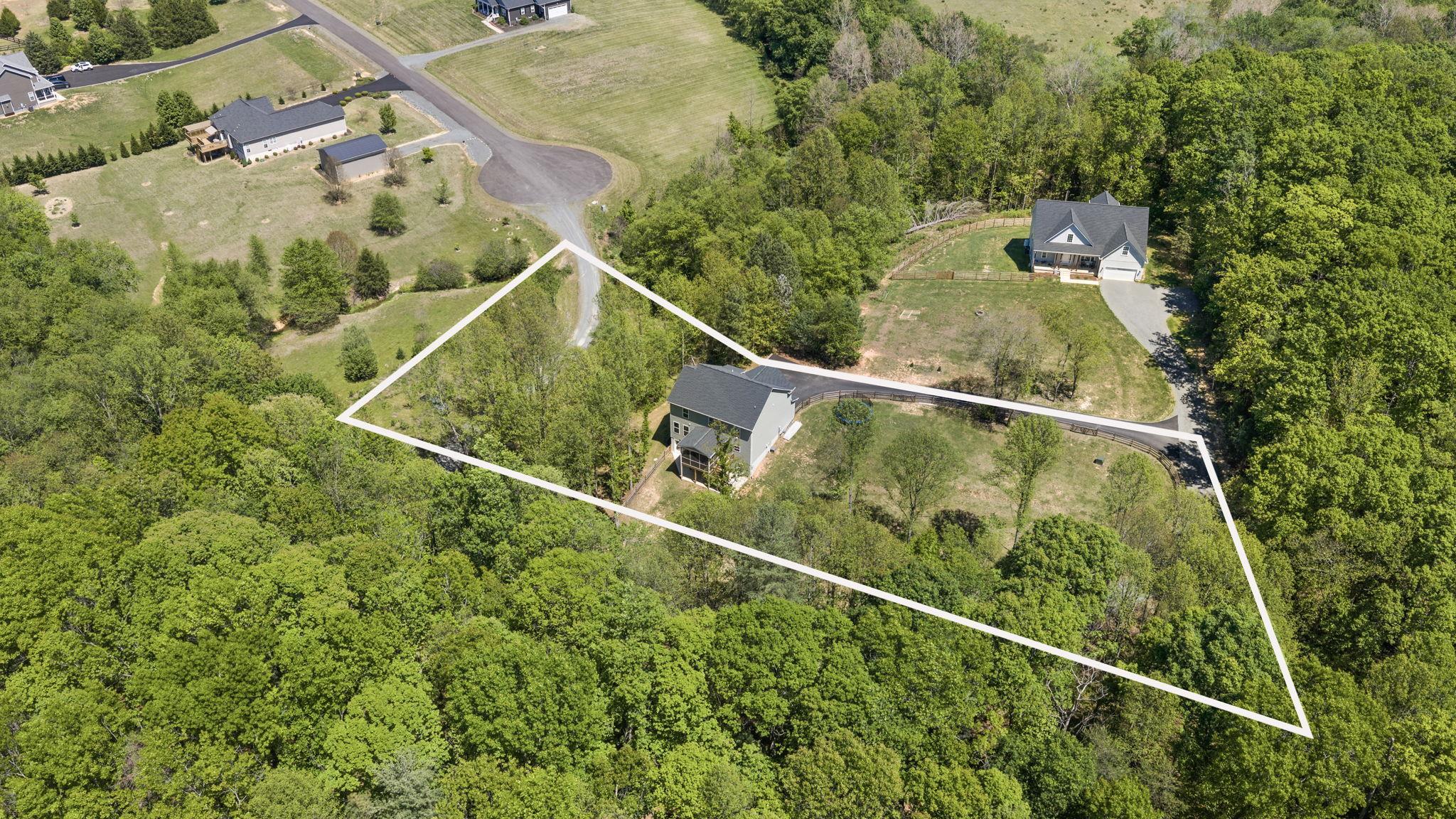 9422 LOVETT LN, UNIONVILLE, Virginia 22567, 4 Bedrooms Bedrooms, ,2 BathroomsBathrooms,Residential,9422 LOVETT LN,676763 MLS # 676763