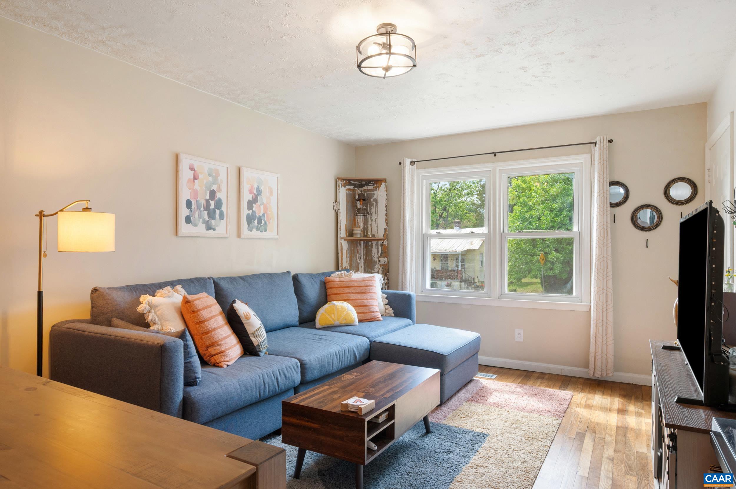 105 HARTMANS MILL RD, CHARLOTTESVILLE, Virginia 22902, 3 Bedrooms Bedrooms, ,1 BathroomBathrooms,Residential,105 HARTMANS MILL RD,676765 MLS # 676765