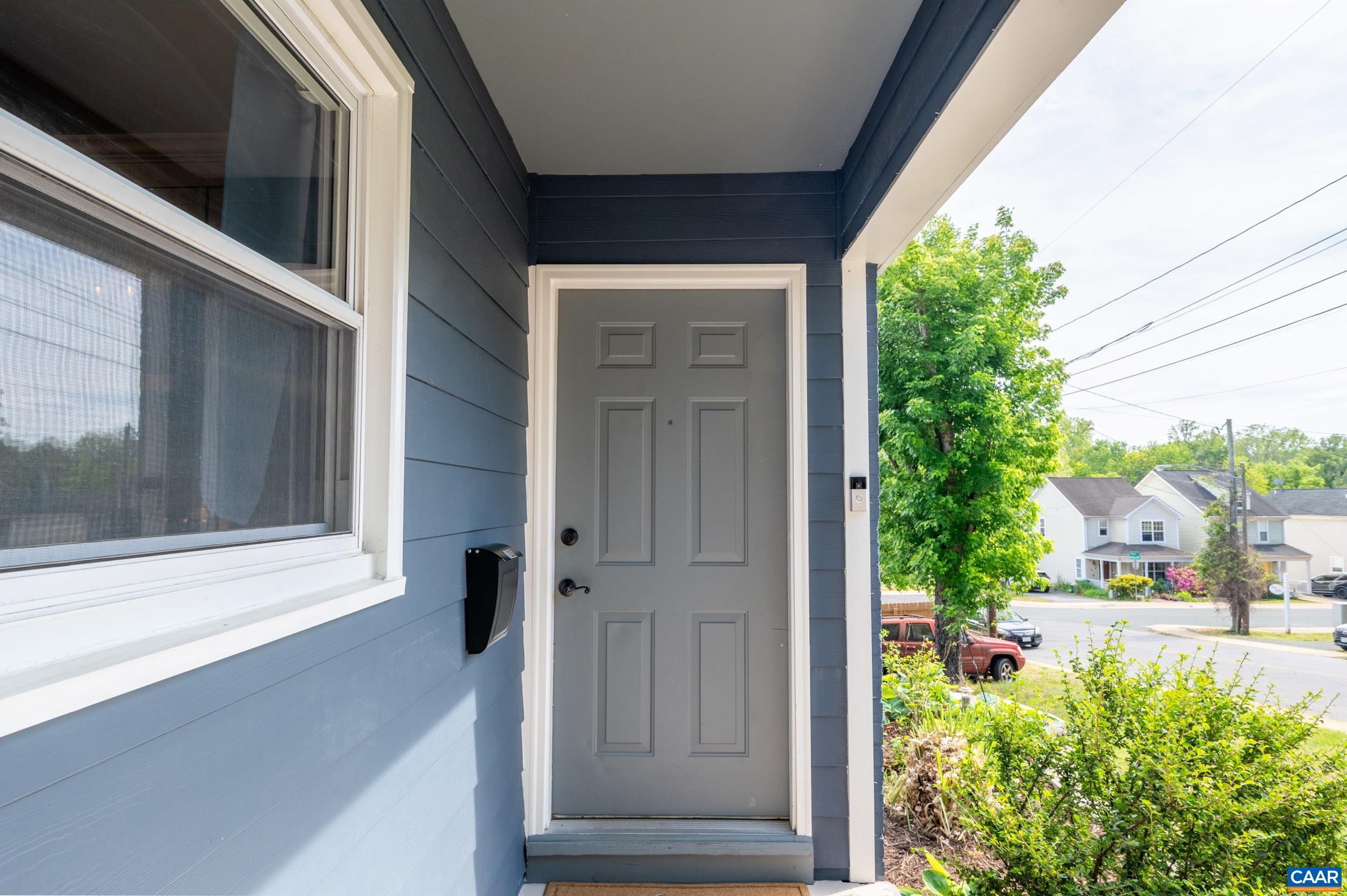 105 HARTMANS MILL RD, CHARLOTTESVILLE, Virginia 22902, 3 Bedrooms Bedrooms, ,1 BathroomBathrooms,Residential,105 HARTMANS MILL RD,676765 MLS # 676765