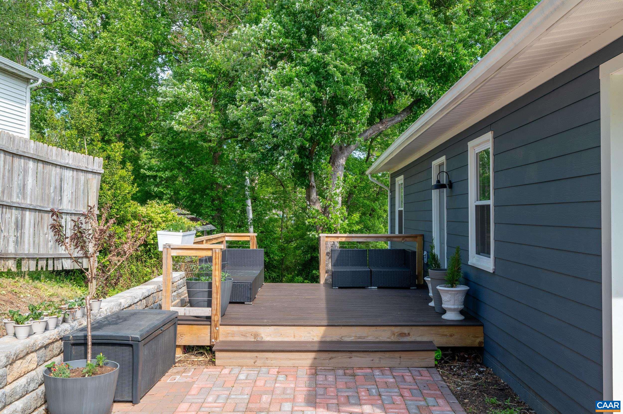 105 HARTMANS MILL RD, CHARLOTTESVILLE, Virginia 22902, 3 Bedrooms Bedrooms, ,1 BathroomBathrooms,Residential,105 HARTMANS MILL RD,676765 MLS # 676765