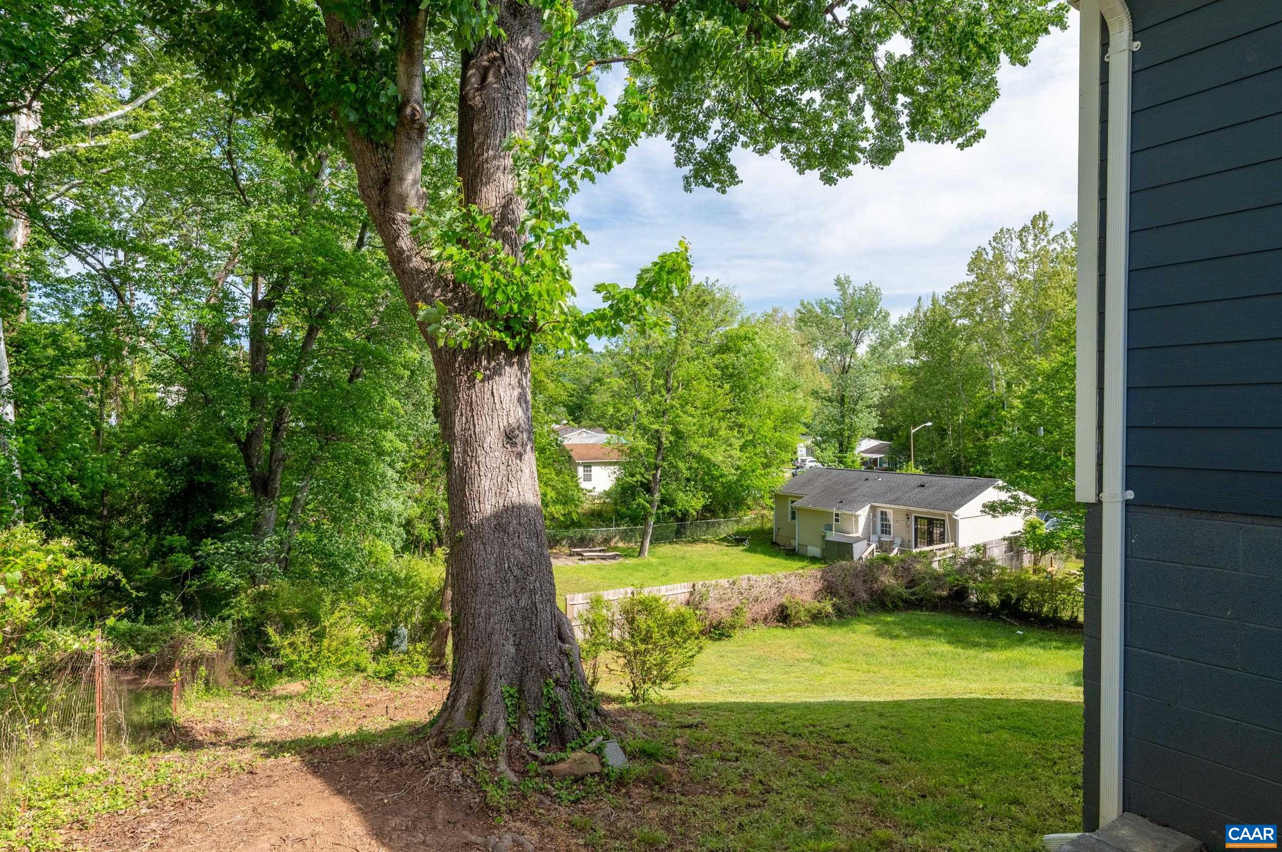 105 HARTMANS MILL RD, CHARLOTTESVILLE, Virginia 22902, 3 Bedrooms Bedrooms, ,1 BathroomBathrooms,Residential,105 HARTMANS MILL RD,676765 MLS # 676765