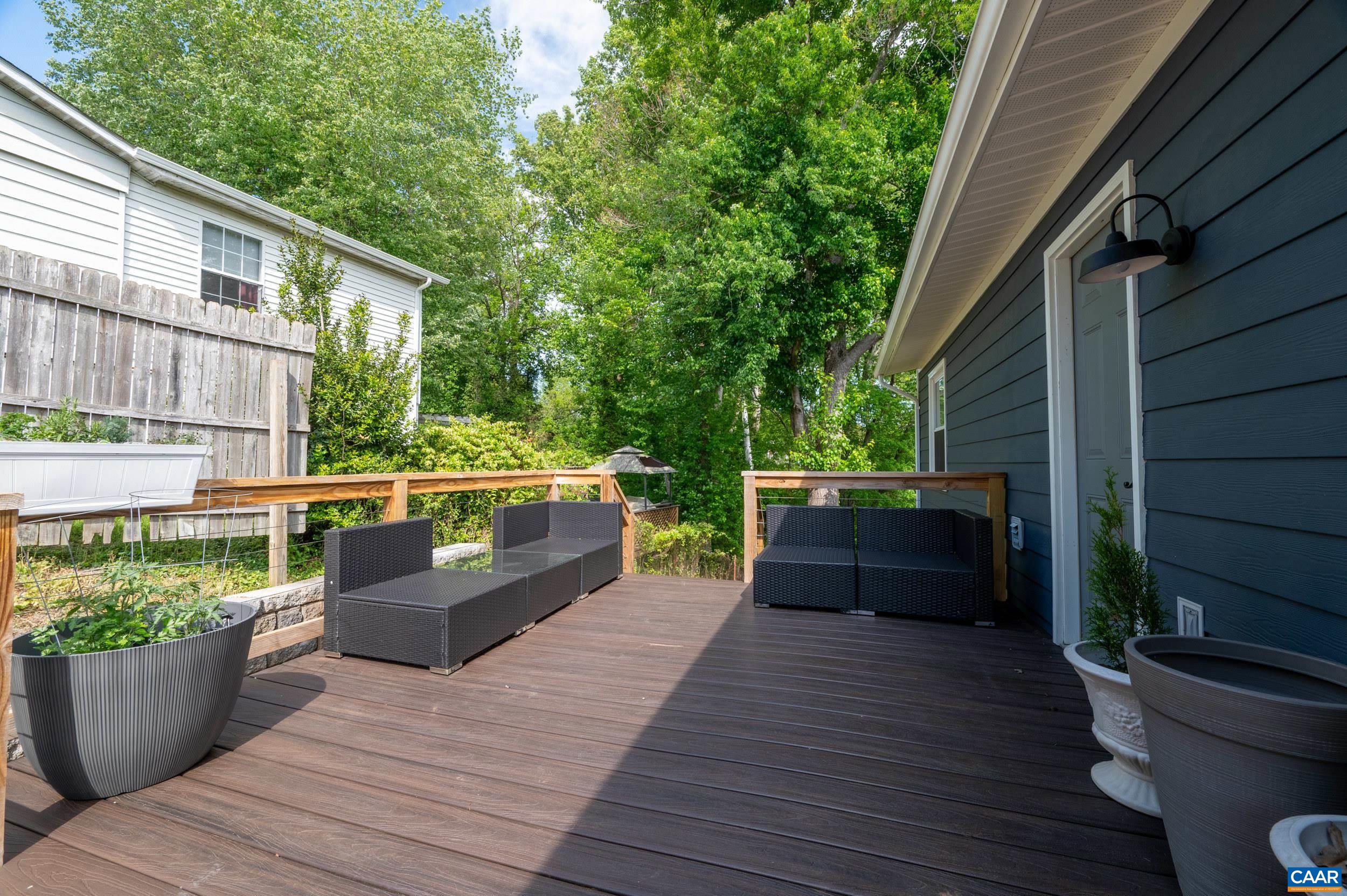 105 HARTMANS MILL RD, CHARLOTTESVILLE, Virginia 22902, 3 Bedrooms Bedrooms, ,1 BathroomBathrooms,Residential,105 HARTMANS MILL RD,676765 MLS # 676765