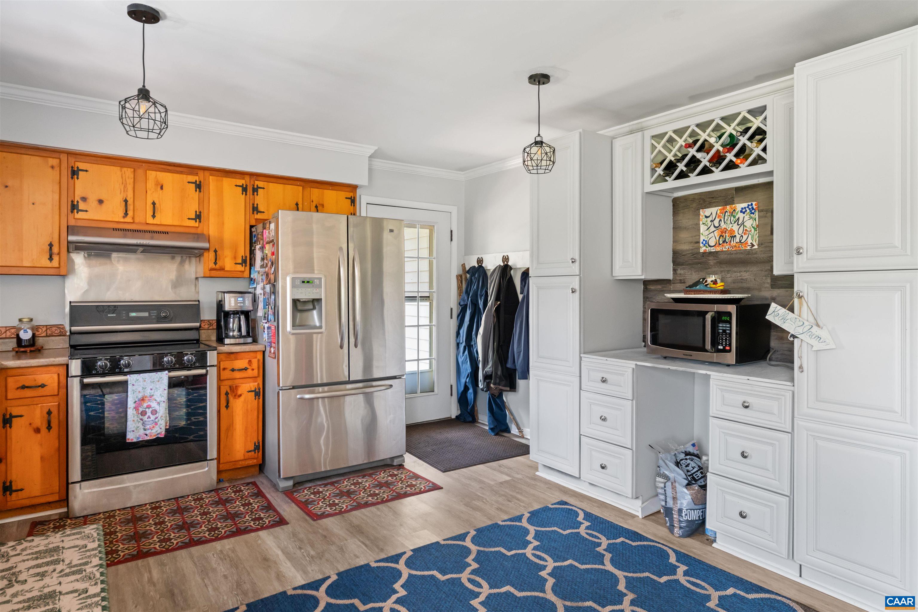 418 JAMES RIVER RD, SCOTTSVILLE, Virginia 24590, 4 Bedrooms Bedrooms, ,2 BathroomsBathrooms,Residential,418 JAMES RIVER RD,676747 MLS # 676747