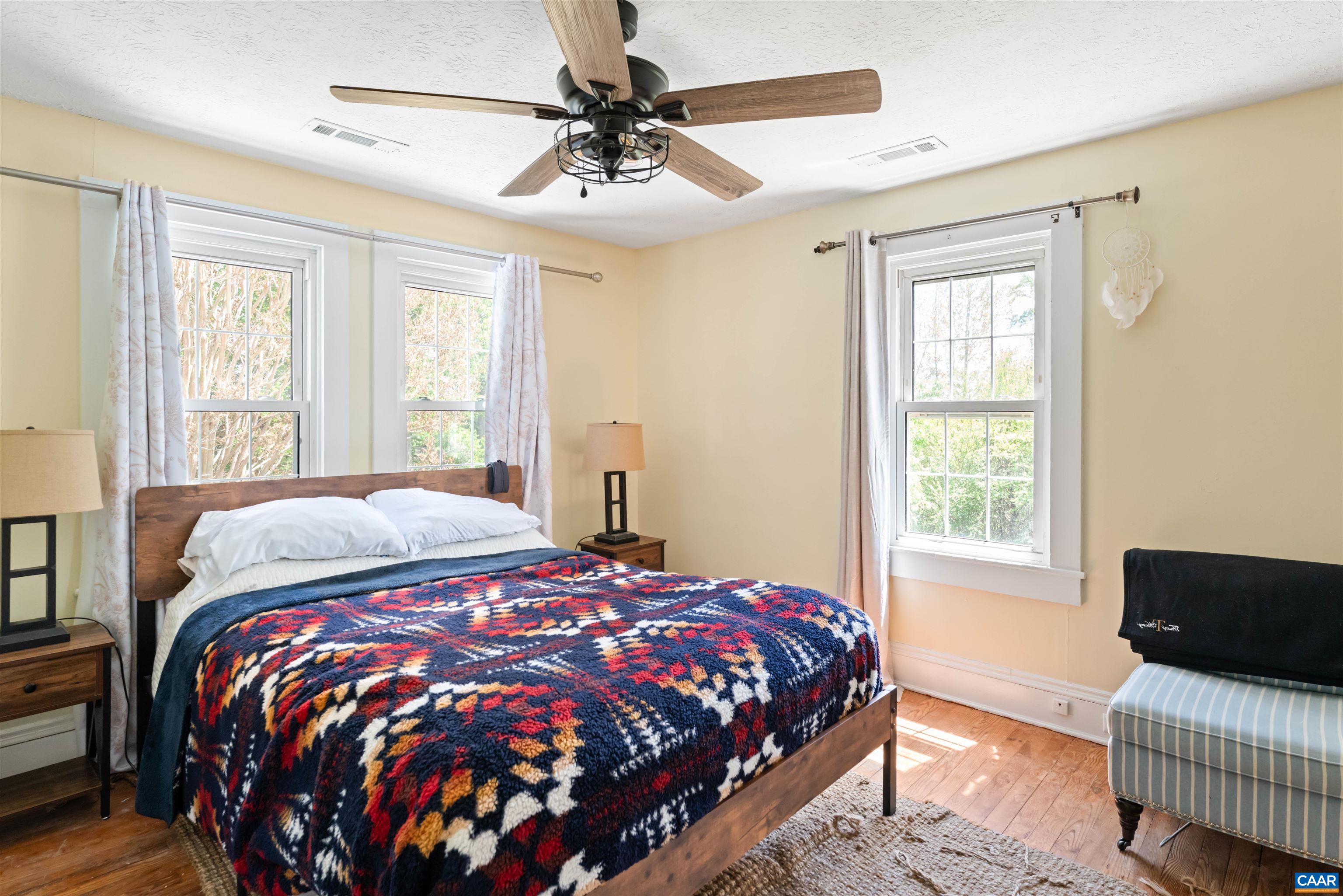 418 JAMES RIVER RD, SCOTTSVILLE, Virginia 24590, 4 Bedrooms Bedrooms, ,2 BathroomsBathrooms,Residential,418 JAMES RIVER RD,676747 MLS # 676747