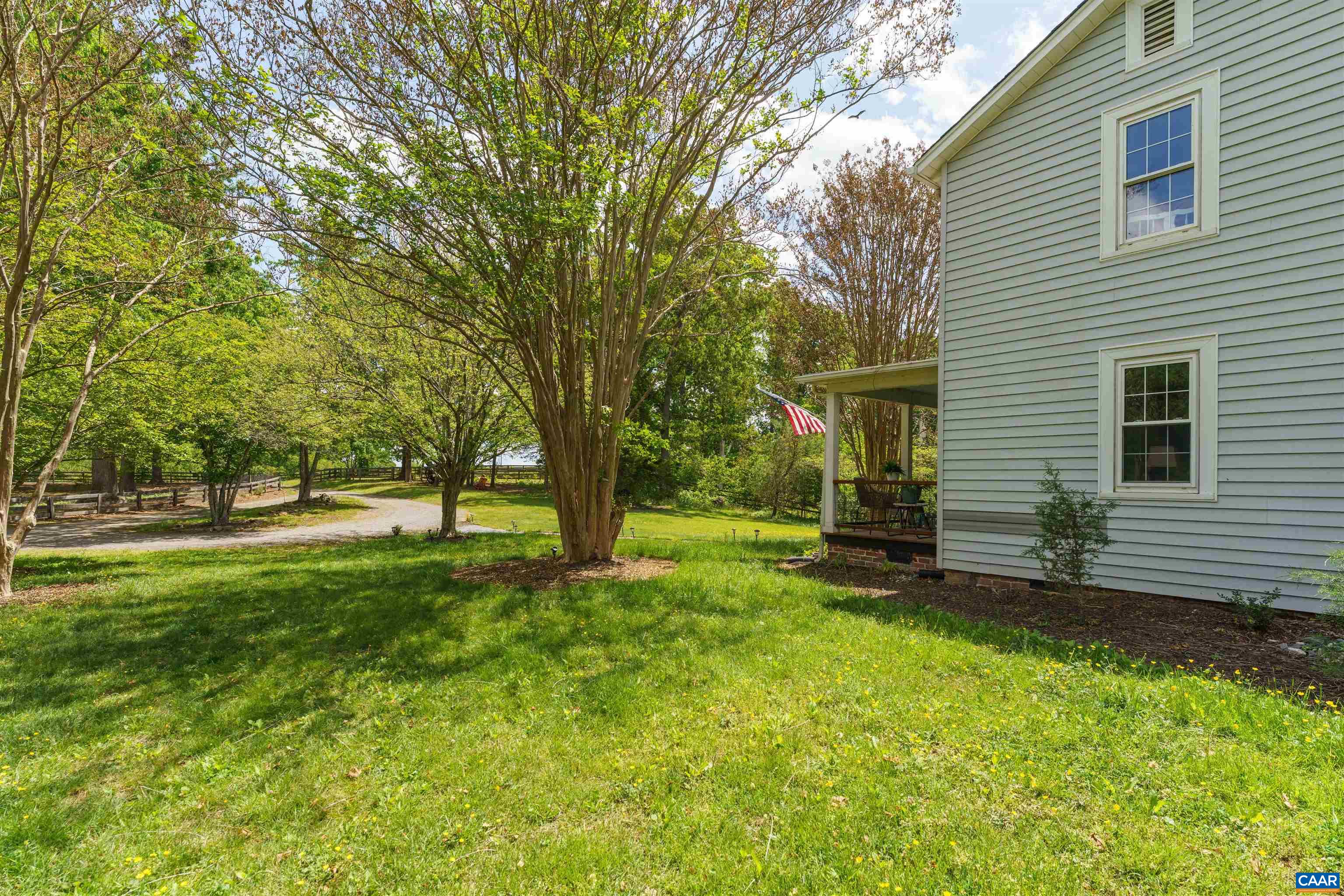 418 JAMES RIVER RD, SCOTTSVILLE, Virginia 24590, 4 Bedrooms Bedrooms, ,2 BathroomsBathrooms,Residential,418 JAMES RIVER RD,676747 MLS # 676747