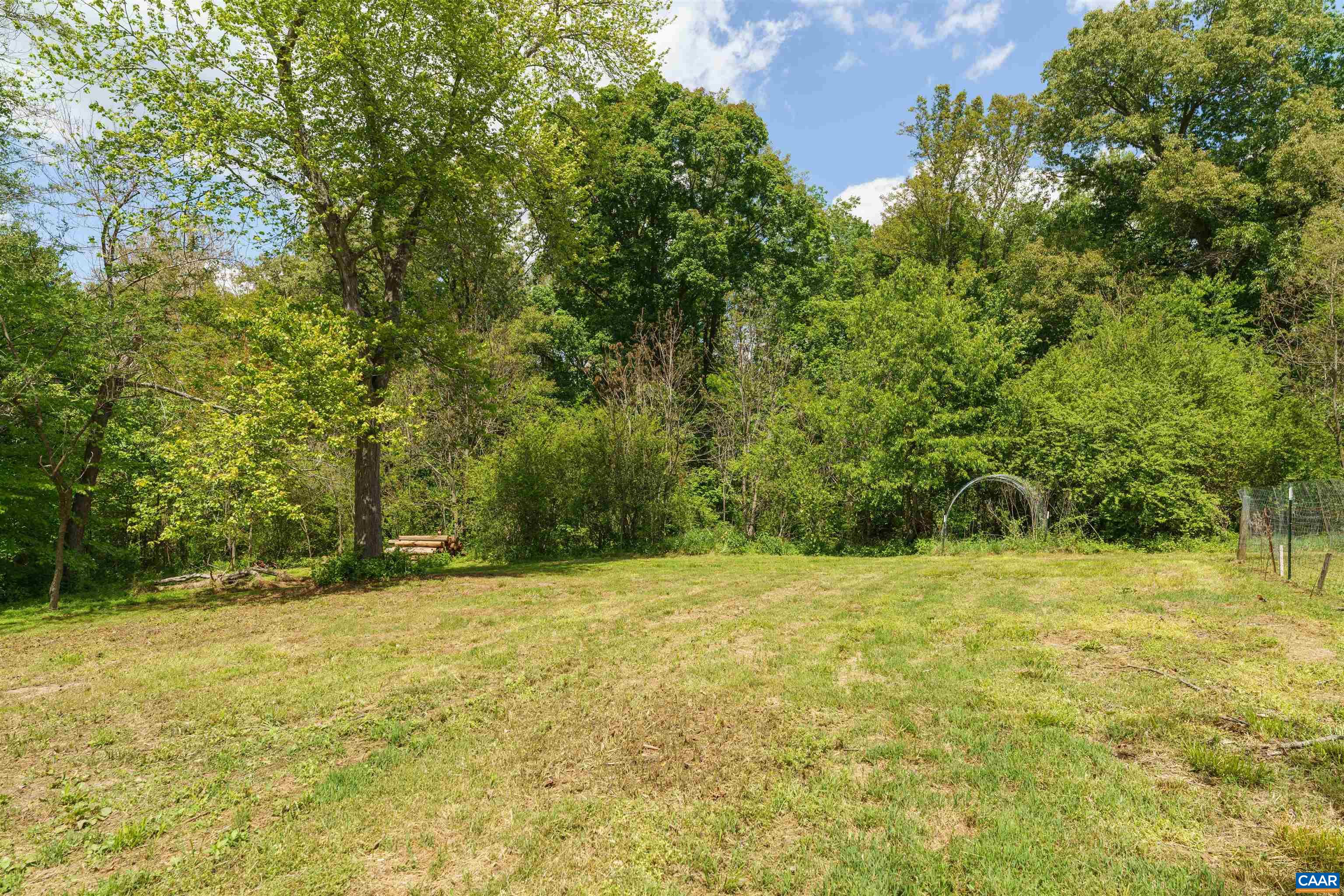 418 JAMES RIVER RD, SCOTTSVILLE, Virginia 24590, 4 Bedrooms Bedrooms, ,2 BathroomsBathrooms,Residential,418 JAMES RIVER RD,676747 MLS # 676747