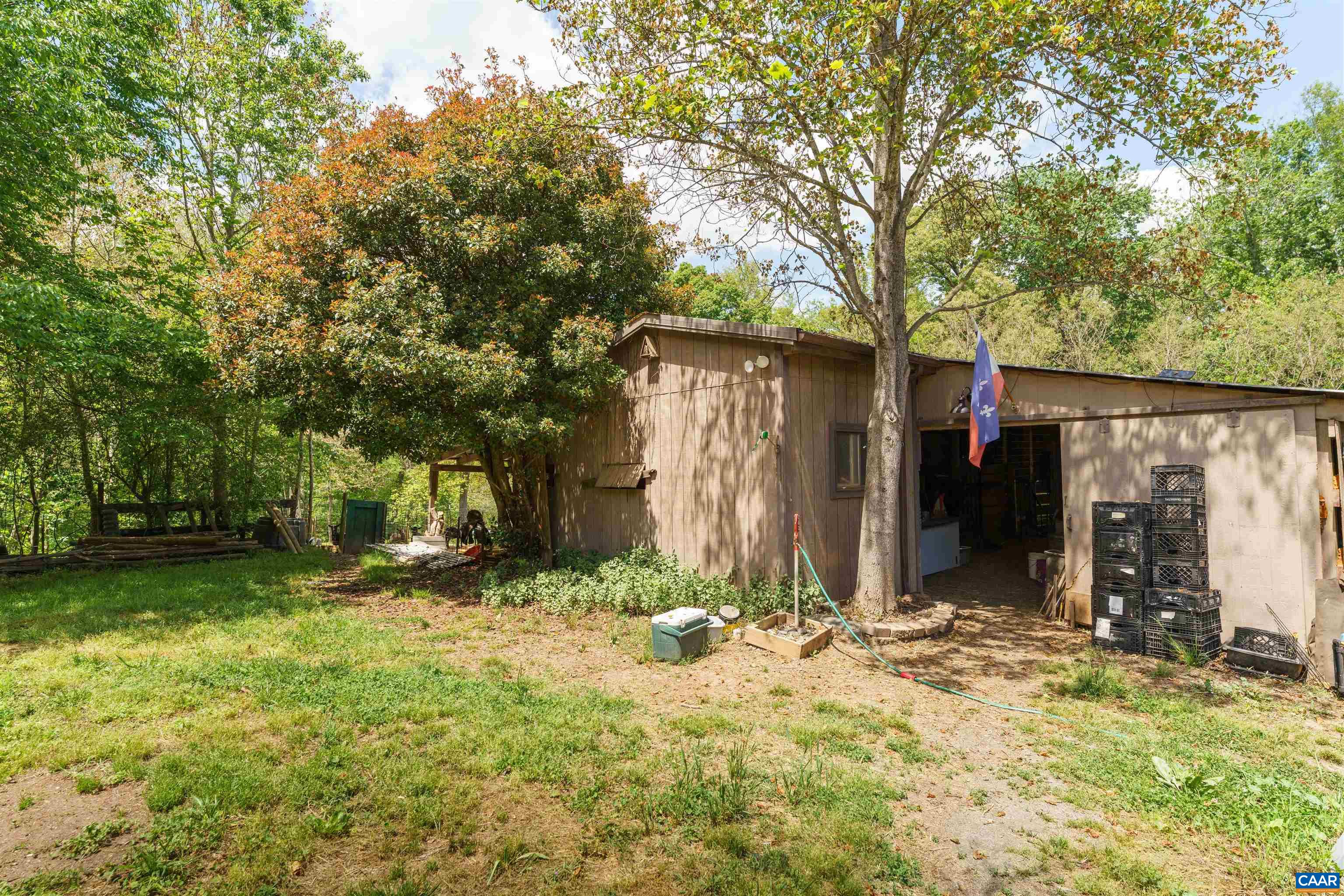 418 JAMES RIVER RD, SCOTTSVILLE, Virginia 24590, 4 Bedrooms Bedrooms, ,2 BathroomsBathrooms,Residential,418 JAMES RIVER RD,676747 MLS # 676747