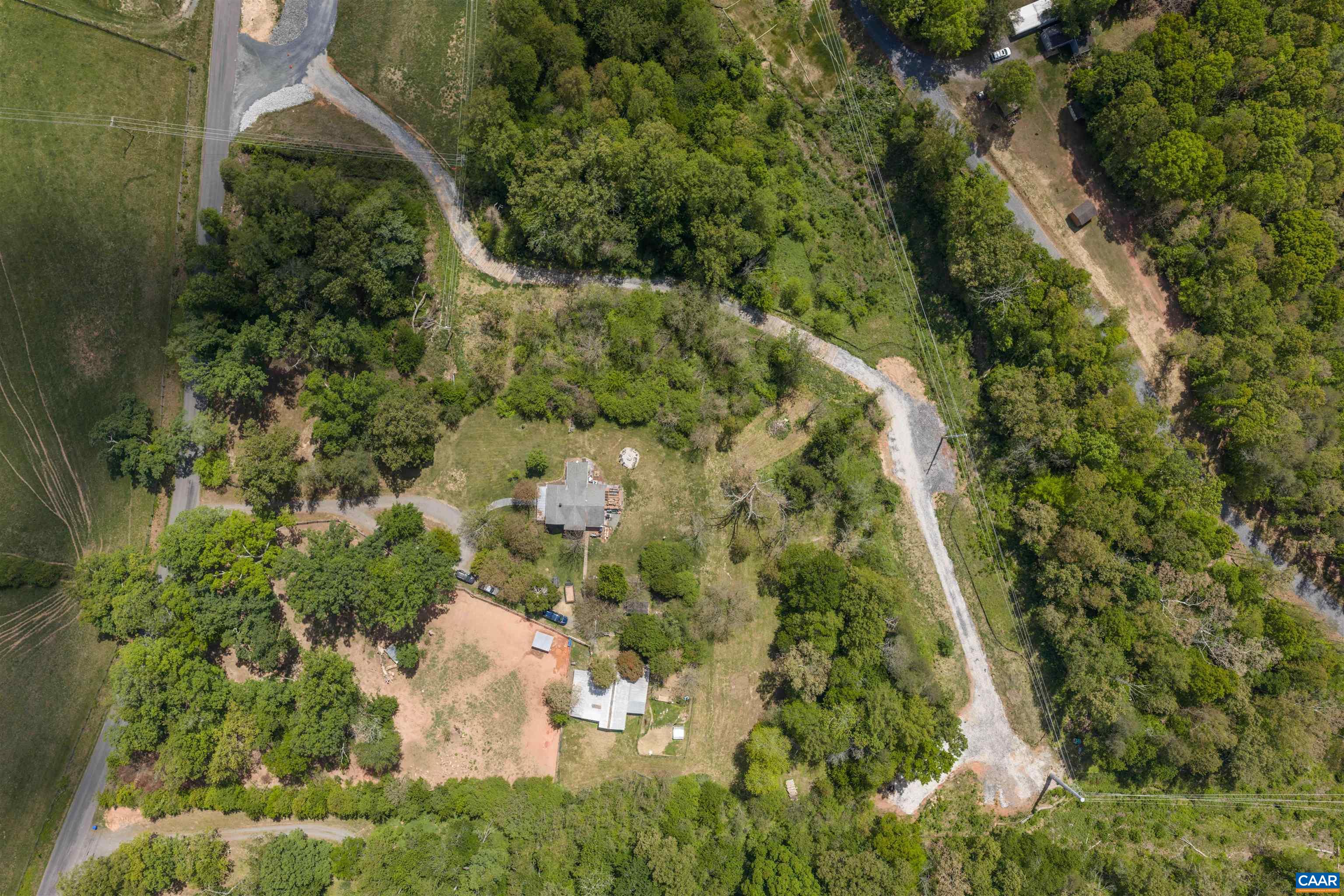 418 JAMES RIVER RD, SCOTTSVILLE, Virginia 24590, 4 Bedrooms Bedrooms, ,2 BathroomsBathrooms,Residential,418 JAMES RIVER RD,676747 MLS # 676747