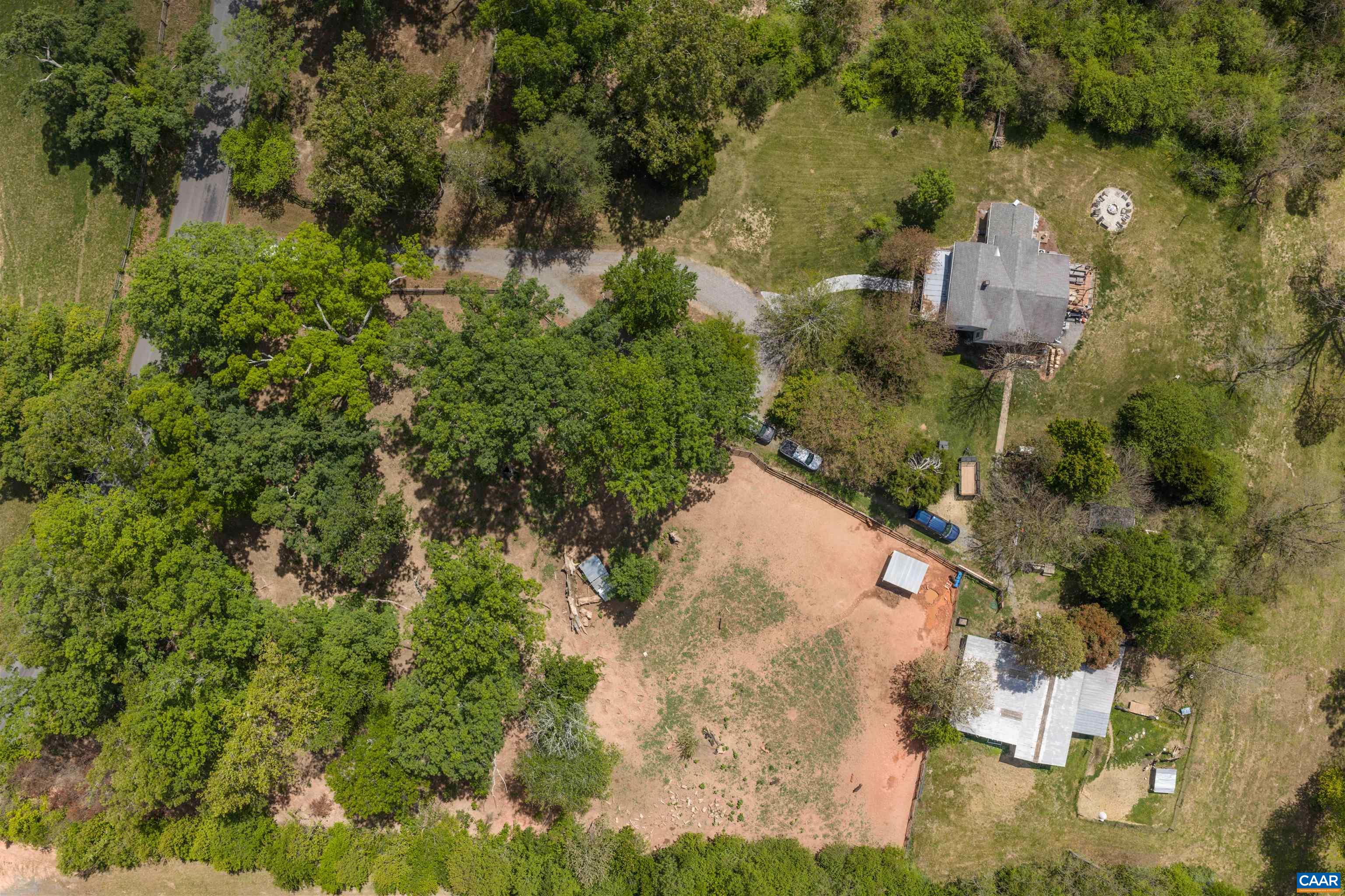 418 JAMES RIVER RD, SCOTTSVILLE, Virginia 24590, 4 Bedrooms Bedrooms, ,2 BathroomsBathrooms,Residential,418 JAMES RIVER RD,676747 MLS # 676747