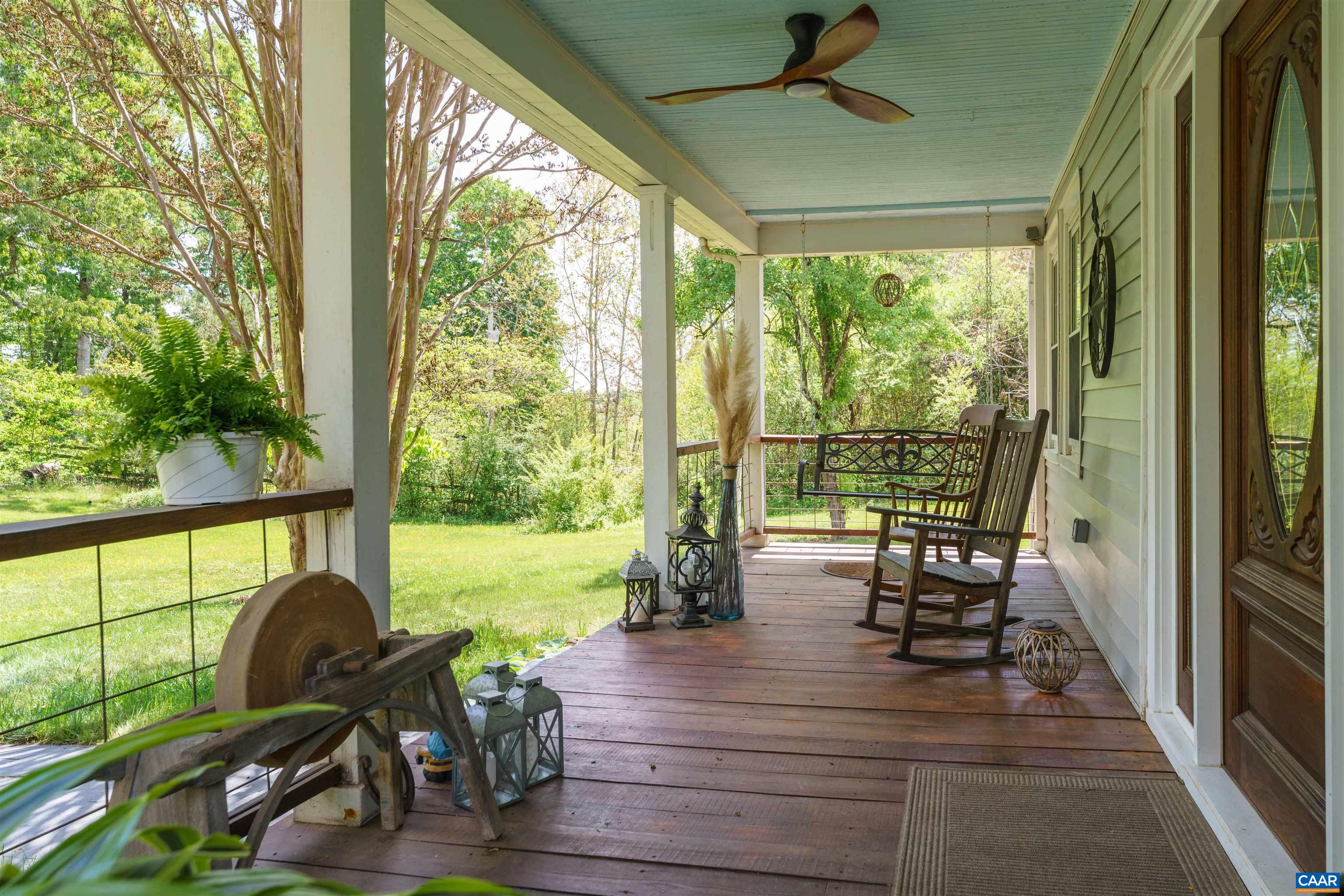 418 JAMES RIVER RD, SCOTTSVILLE, Virginia 24590, 4 Bedrooms Bedrooms, ,2 BathroomsBathrooms,Residential,418 JAMES RIVER RD,676747 MLS # 676747
