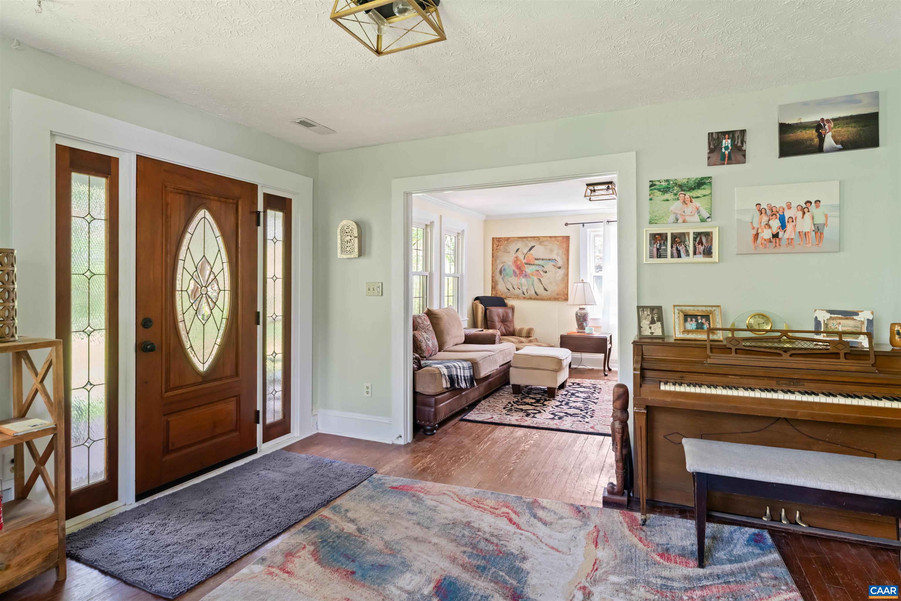 418 JAMES RIVER RD, SCOTTSVILLE, Virginia 24590, 4 Bedrooms Bedrooms, ,2 BathroomsBathrooms,Residential,418 JAMES RIVER RD,676747 MLS # 676747