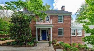 1627 OXFORD RD, CHARLOTTESVILLE, Virginia 22903, 4 Bedrooms Bedrooms, ,4 BathroomsBathrooms,Residential,1627 OXFORD RD,676748 MLS # 676748