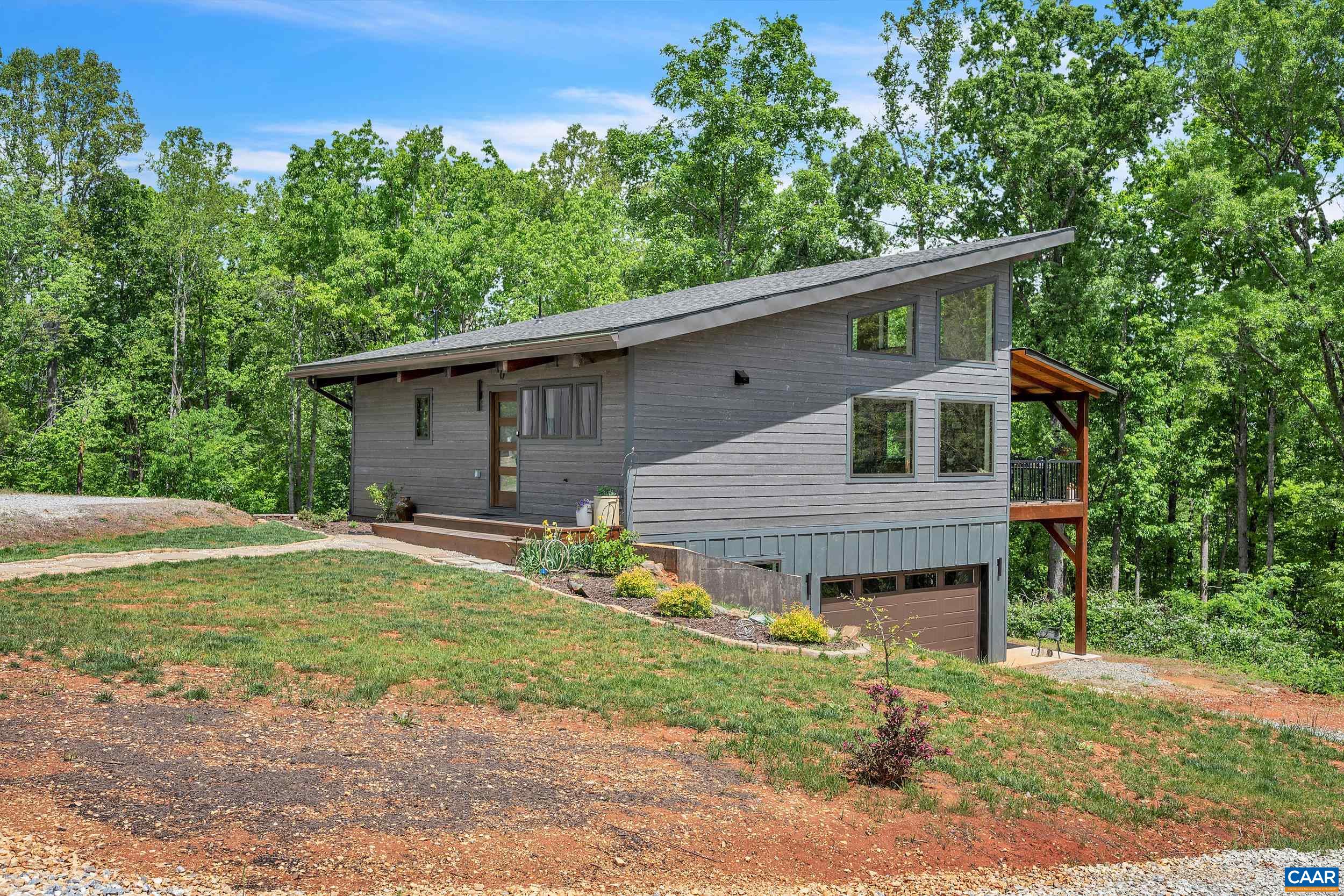 2032 TURKEY MOUNTAIN RD, AMHERST, Virginia 24521, 3 Bedrooms Bedrooms, ,2 BathroomsBathrooms,Residential,2032 TURKEY MOUNTAIN RD,676751 MLS # 676751