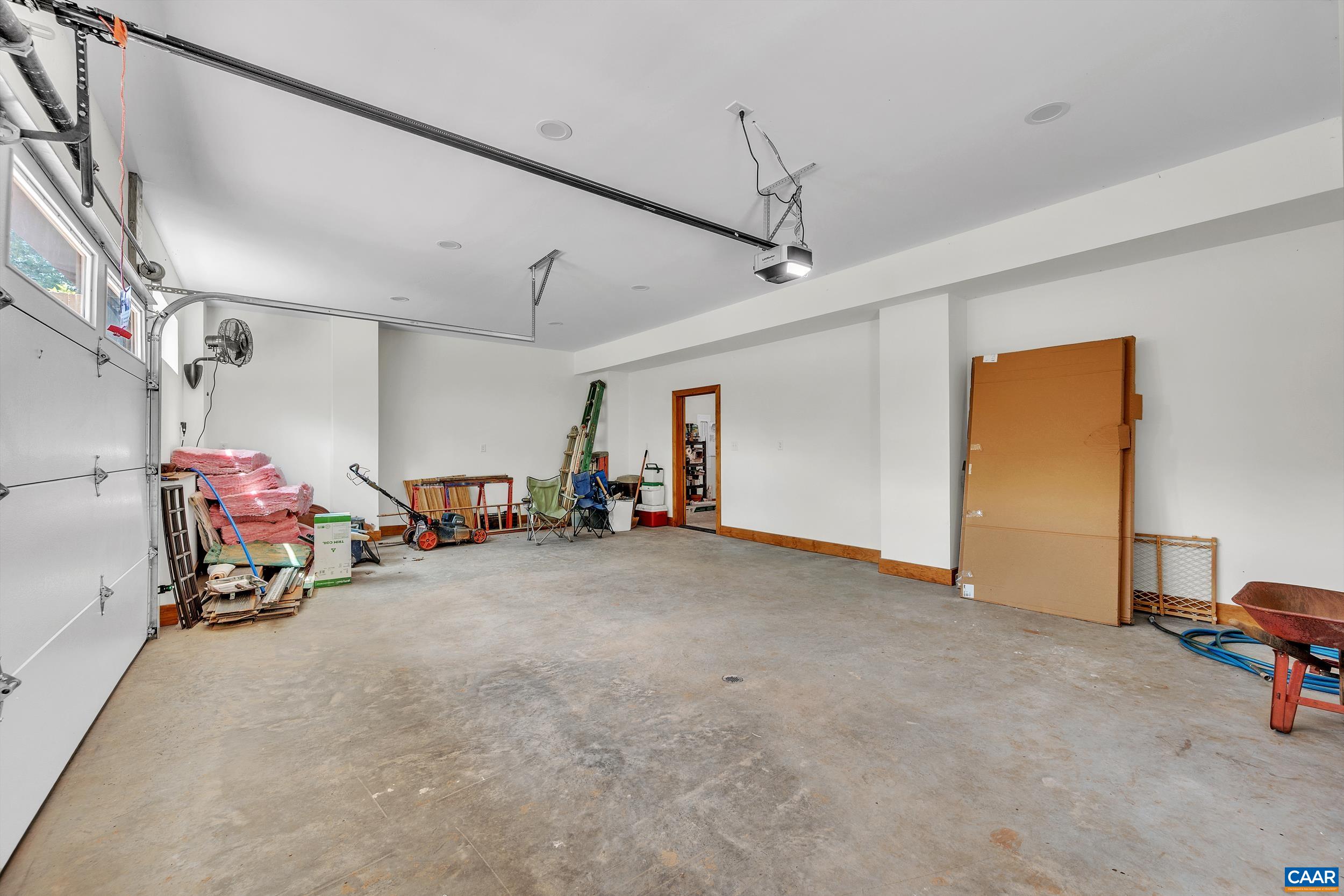 2032 TURKEY MOUNTAIN RD, AMHERST, Virginia 24521, 3 Bedrooms Bedrooms, ,2 BathroomsBathrooms,Residential,2032 TURKEY MOUNTAIN RD,676751 MLS # 676751