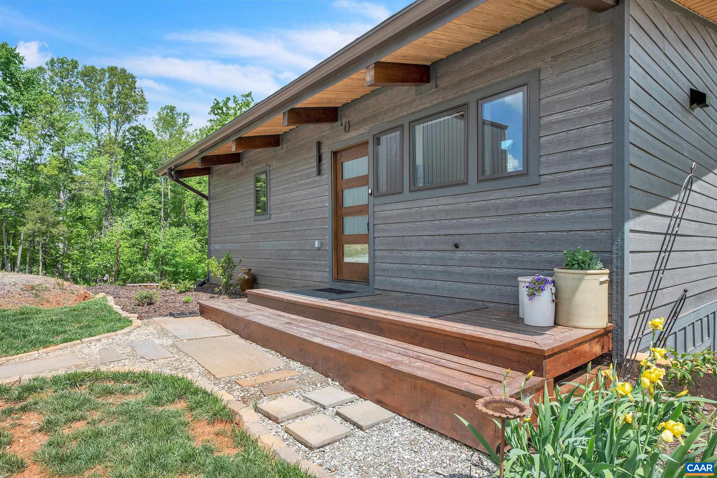 2032 TURKEY MOUNTAIN RD, AMHERST, Virginia 24521, 3 Bedrooms Bedrooms, ,2 BathroomsBathrooms,Residential,2032 TURKEY MOUNTAIN RD,676751 MLS # 676751
