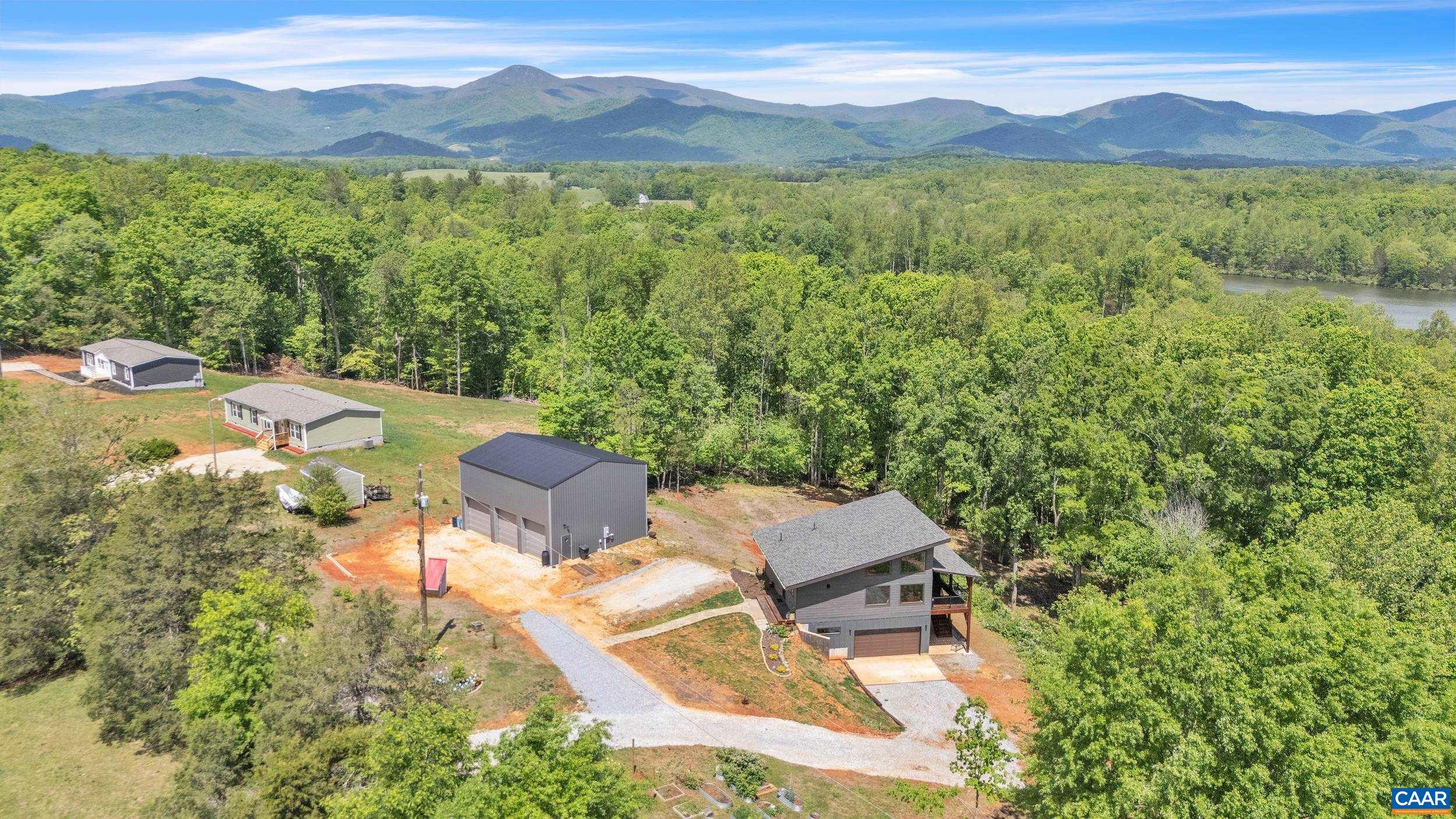 2032 TURKEY MOUNTAIN RD, AMHERST, Virginia 24521, 3 Bedrooms Bedrooms, ,2 BathroomsBathrooms,Residential,2032 TURKEY MOUNTAIN RD,676751 MLS # 676751