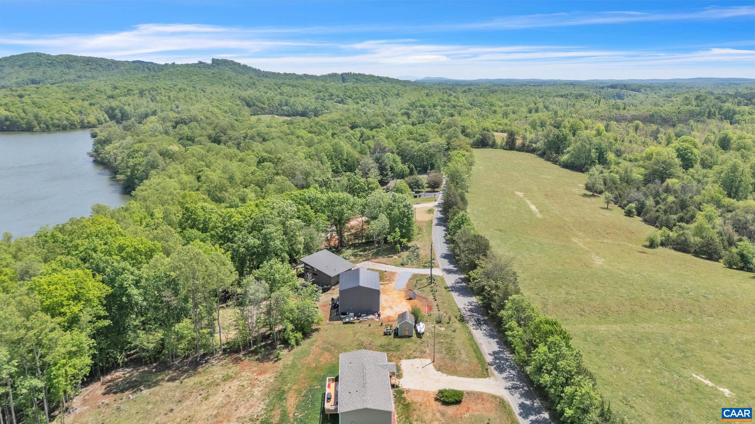 2032 TURKEY MOUNTAIN RD, AMHERST, Virginia 24521, 3 Bedrooms Bedrooms, ,2 BathroomsBathrooms,Residential,2032 TURKEY MOUNTAIN RD,676751 MLS # 676751